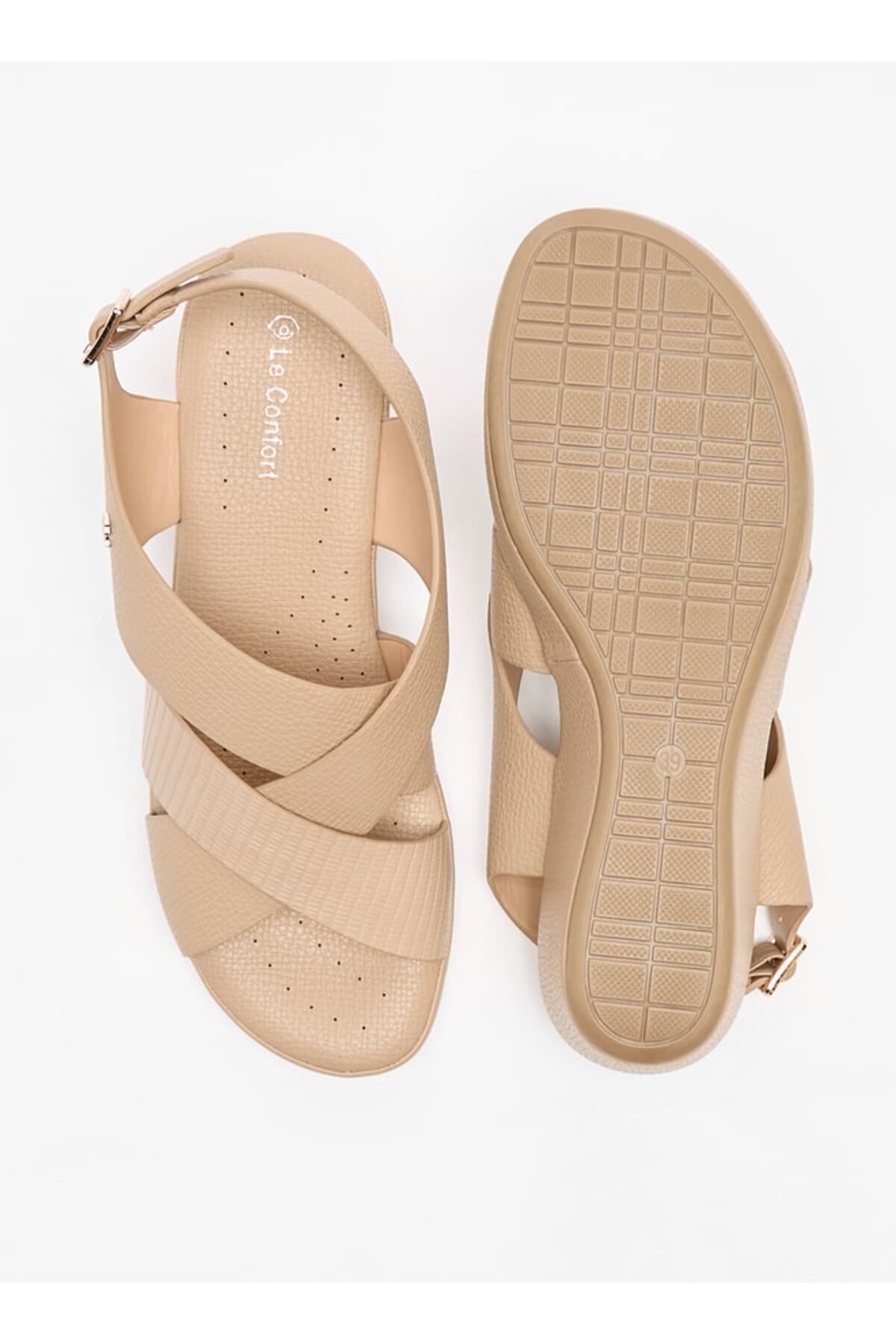 Le Confort-Textured Cross Strap Sandals with Wedge Heels and Buckle Closure 5