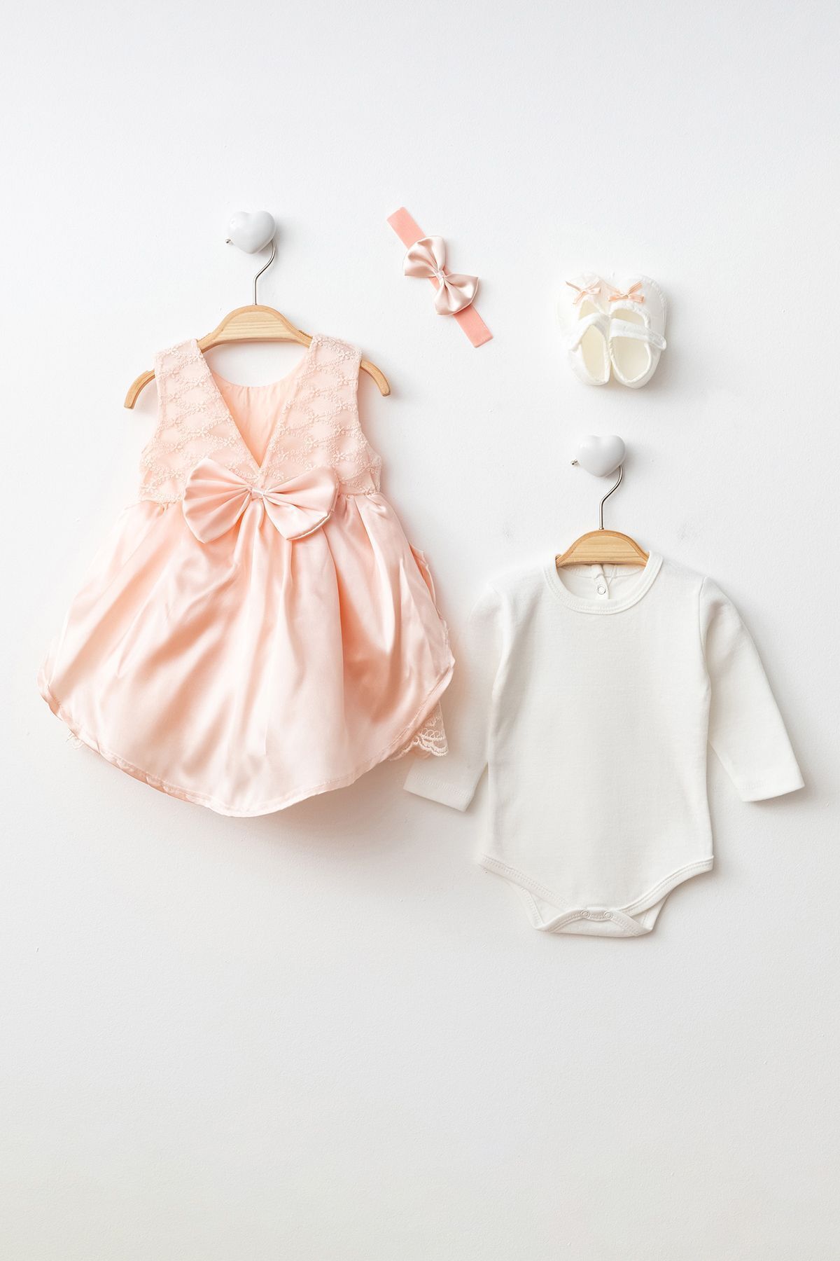 Harry&Millie Kız bebek mevlüt elbisesi özelgün kıyafeti saten dantelli bebek hediye set fotoğrafı 3 (önizleme)