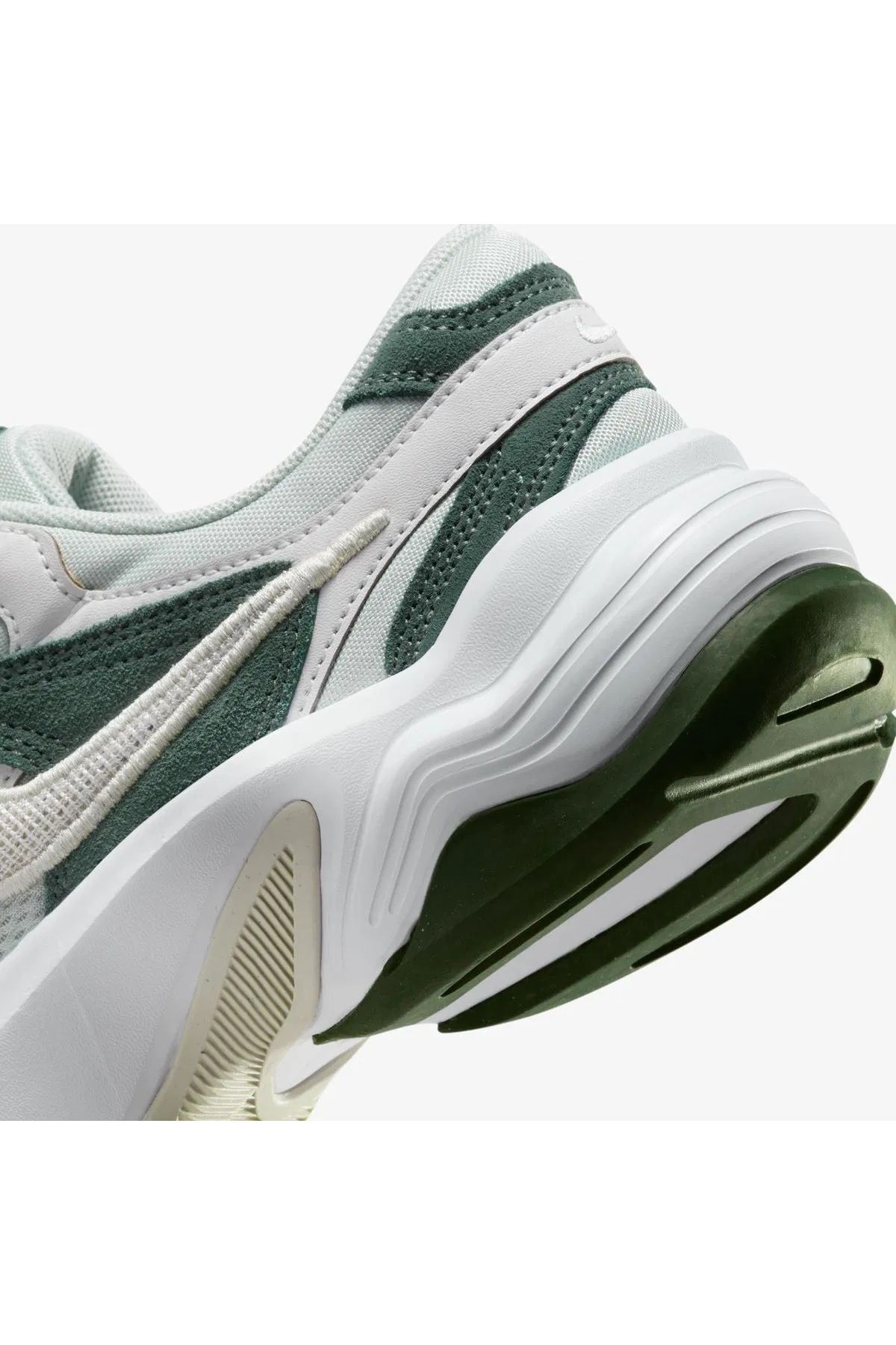 Nike-Green Women's Sneakers - AL8 7