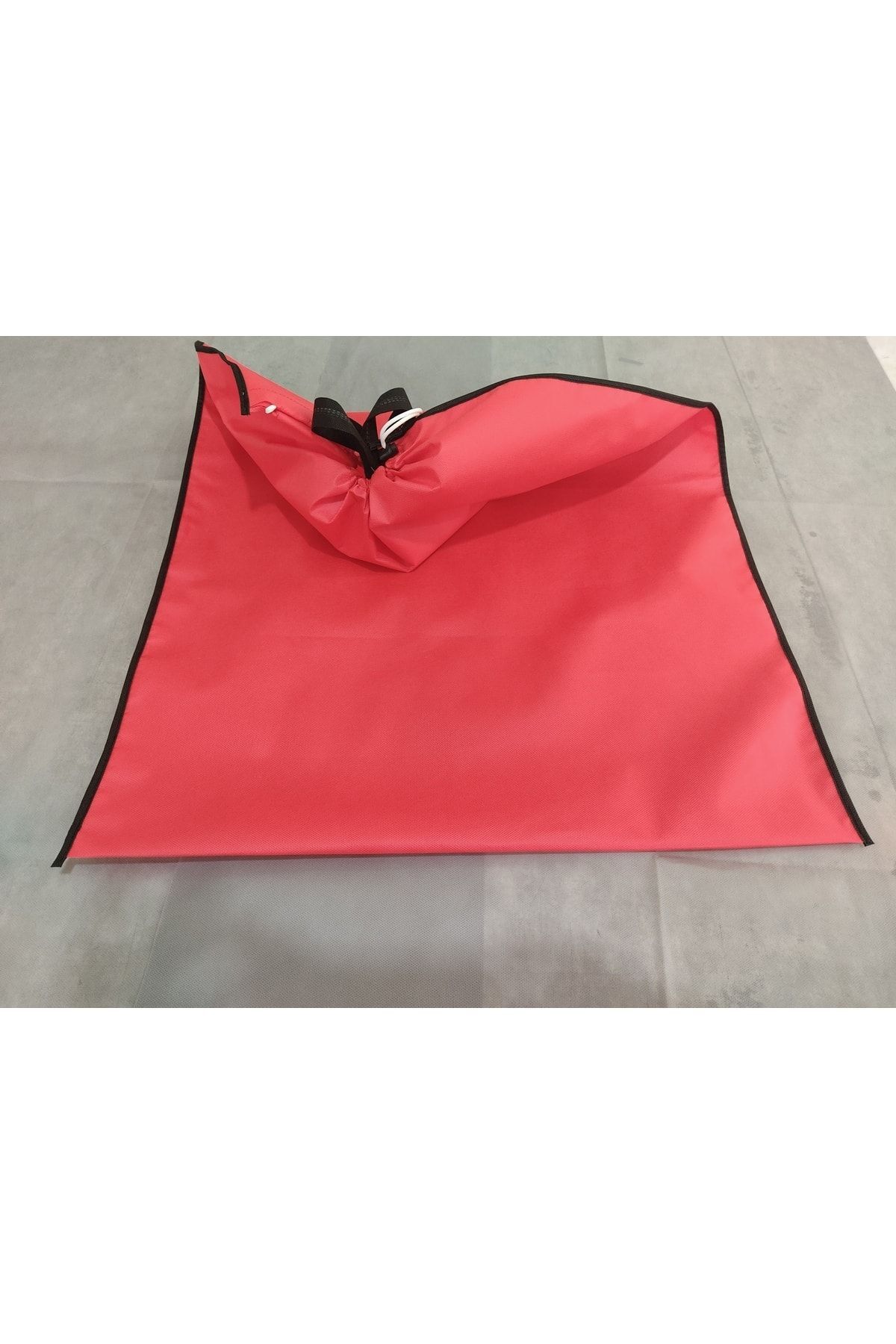 Yorgan - Battaniye Koruyucu Ve Taşıma Kılıf Hurç 64x95 Cm, Kırmızı Renk