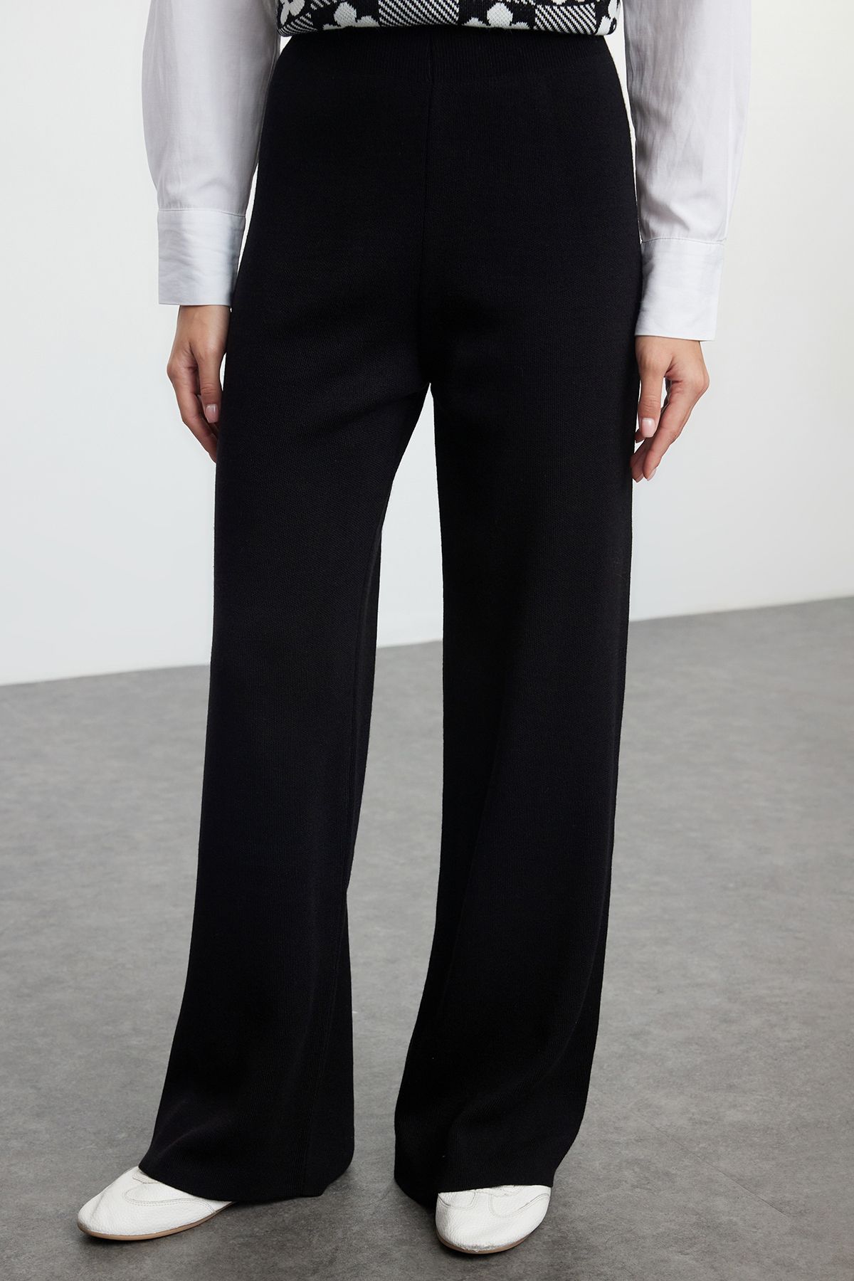 Trendyol Modest-Σετ πλεκτών ζακάρ με καρό μαύρο σχέδιο - Tctaw25us00055 4