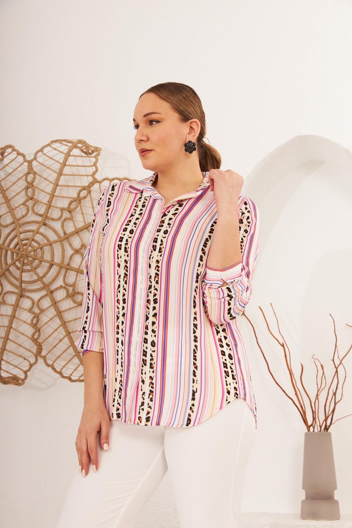 https://cdn.dsmcdn.com/ty1481/product/media/images/prod/QC/20240813/17/ae4d16ac-b229-3299-8999-f23516490e7a/1_org_zoom.jpg