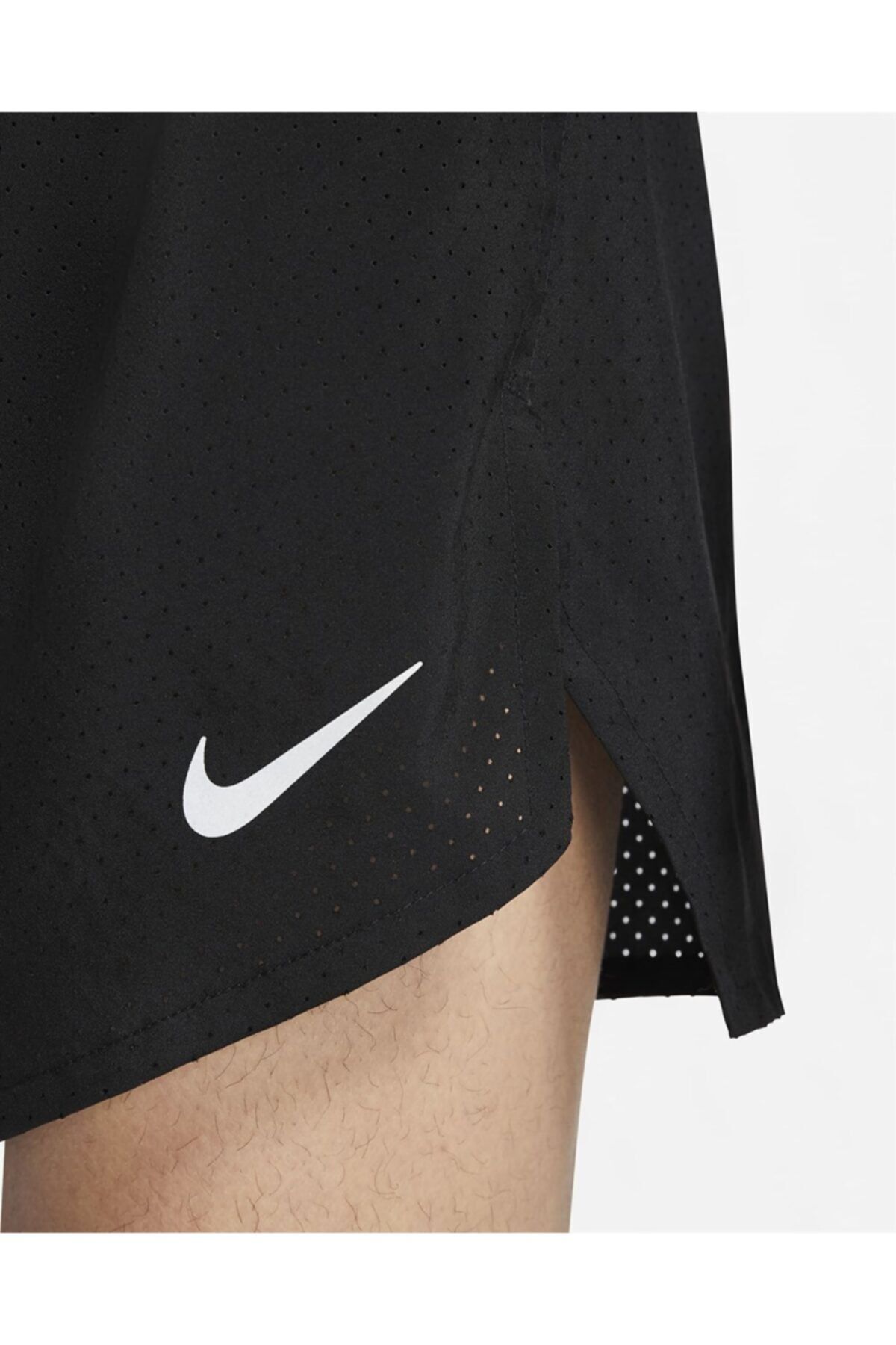 Nike M Nk Df Fast 4in Short Men s Black Shorts Cj7847 010 Trendyol