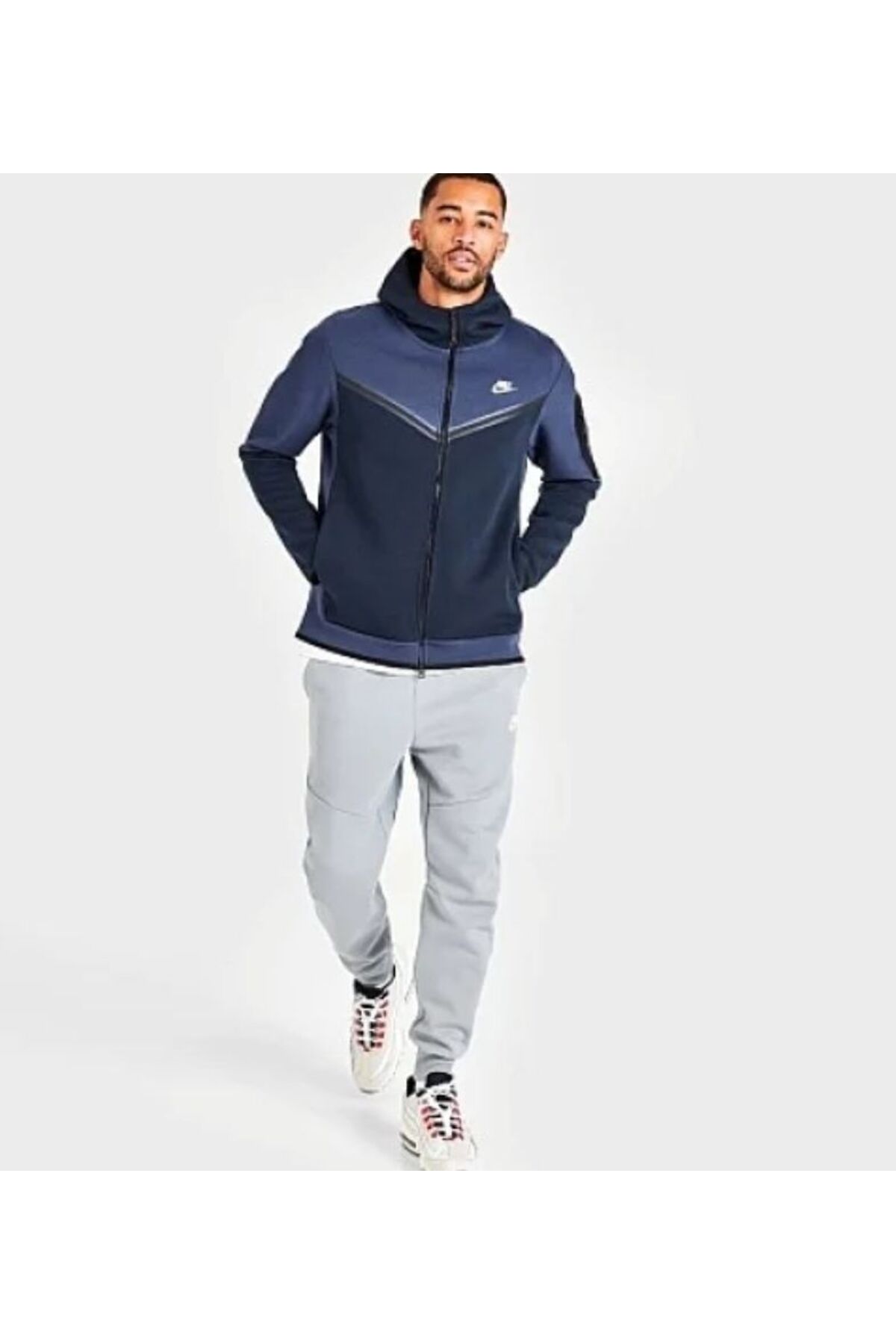 سویشرت نایکی مردانه پارچه آبی سرمه ای اسپرت راسته Regular/رگولار    Regular/رگولار اسپرت | Nike dv0437-437-3 - تصویر 3