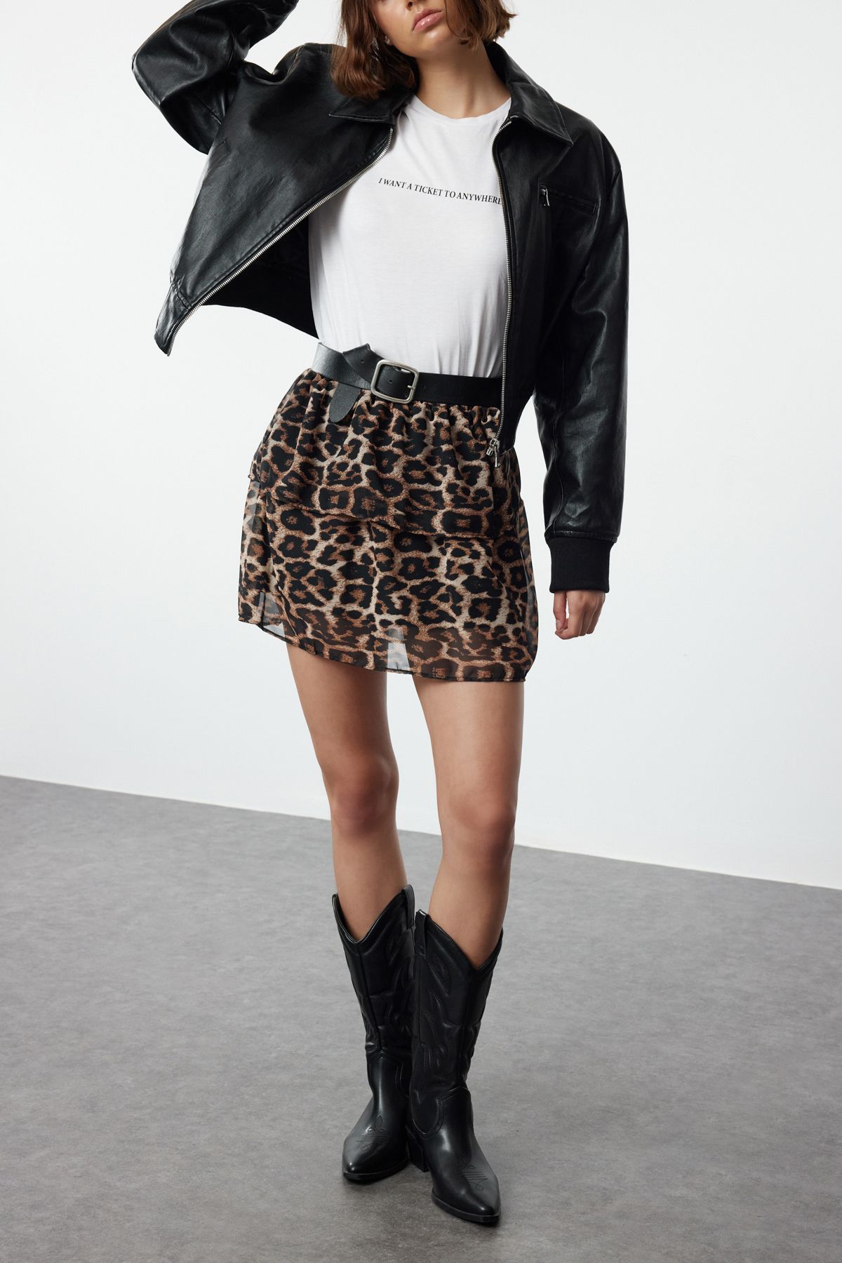 Edit by Trendyol Gewebter Minirock Mit Rüschen Und Leopardenmuster Braun für Damen - 40