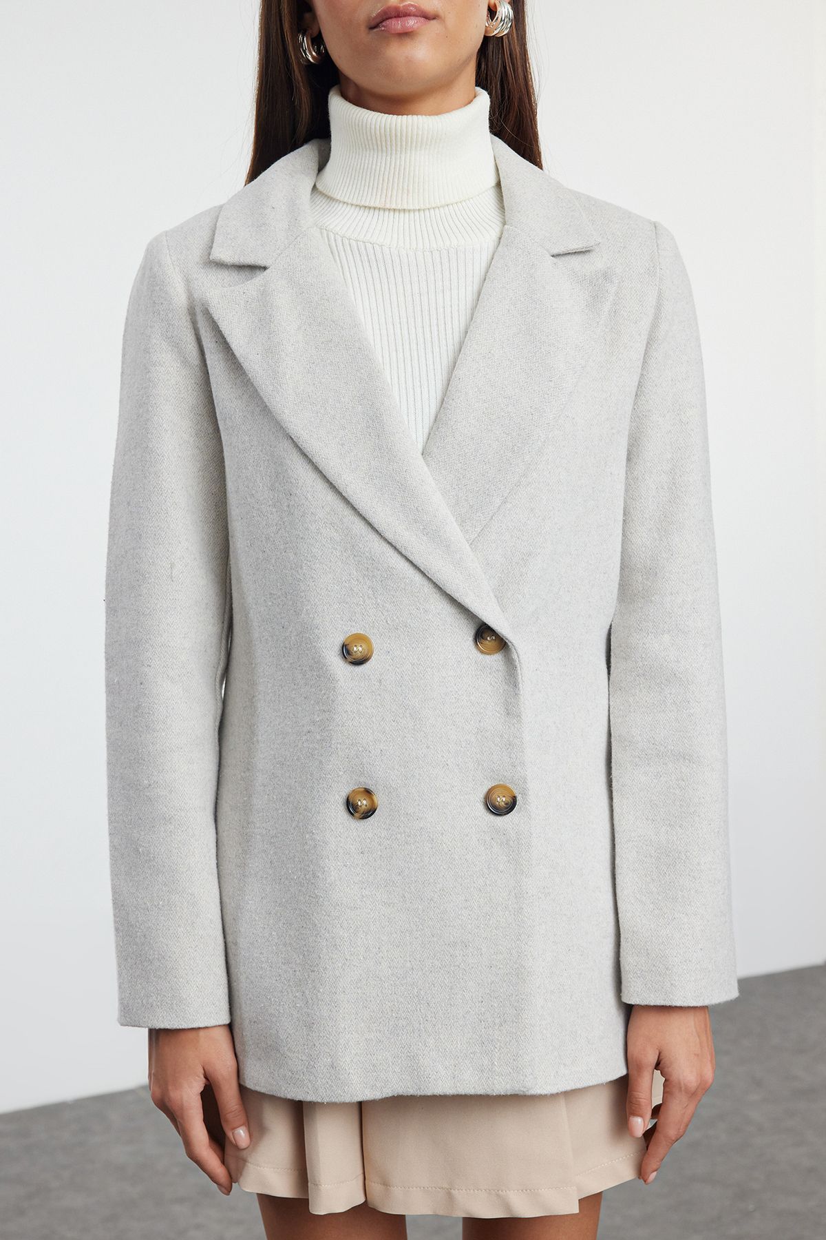 Trendyol Collection-Gray Buttoned Regular Fit Lined Woven Jacket - TWOAW22CE0622 3