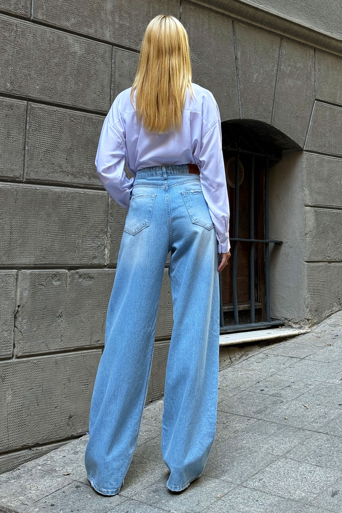 Kadın Mavi Yüksek Bel Soldurma Efektli Wide Leg Dökümlü Jean ALC-X12558