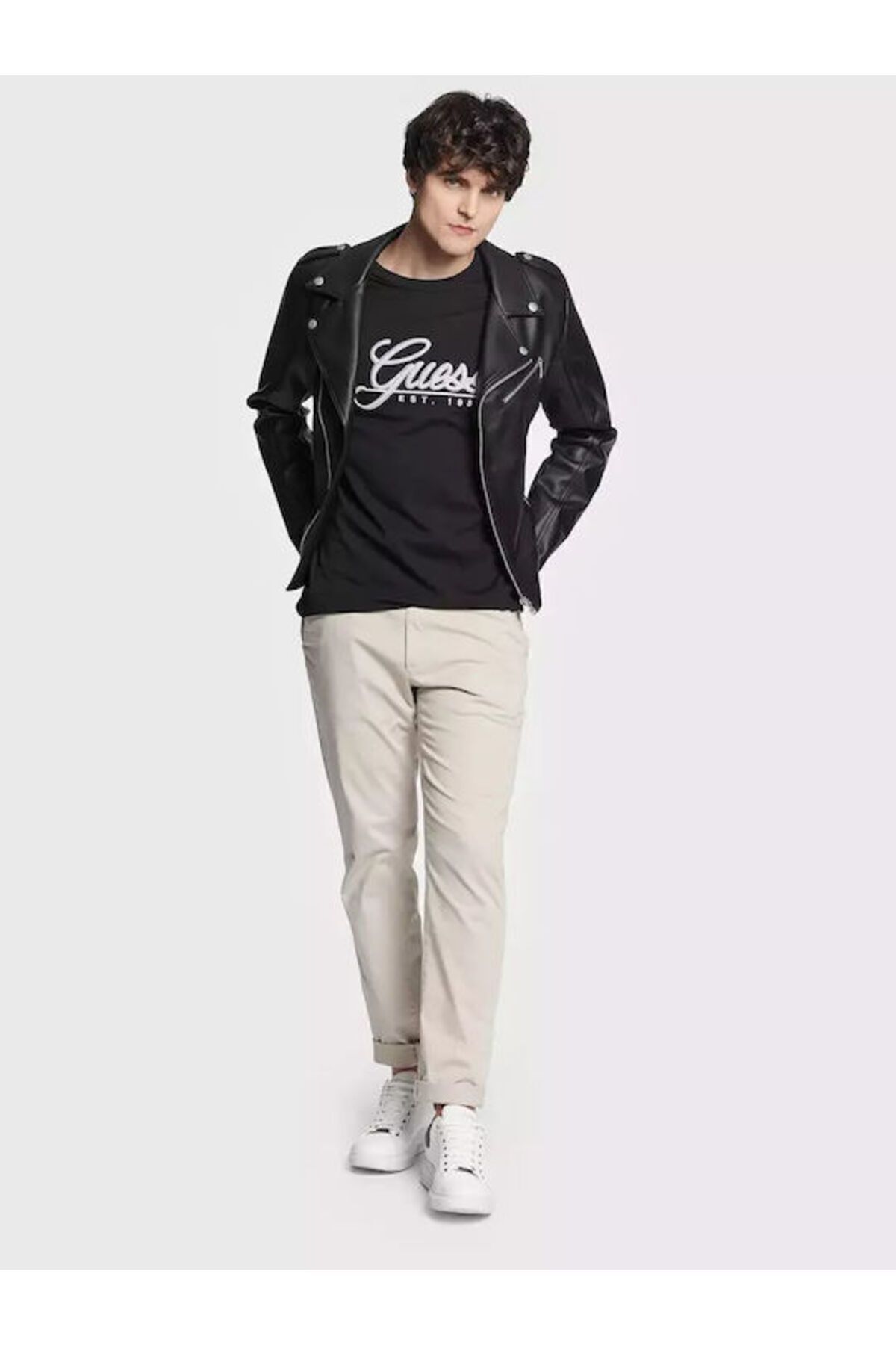 complete the look image