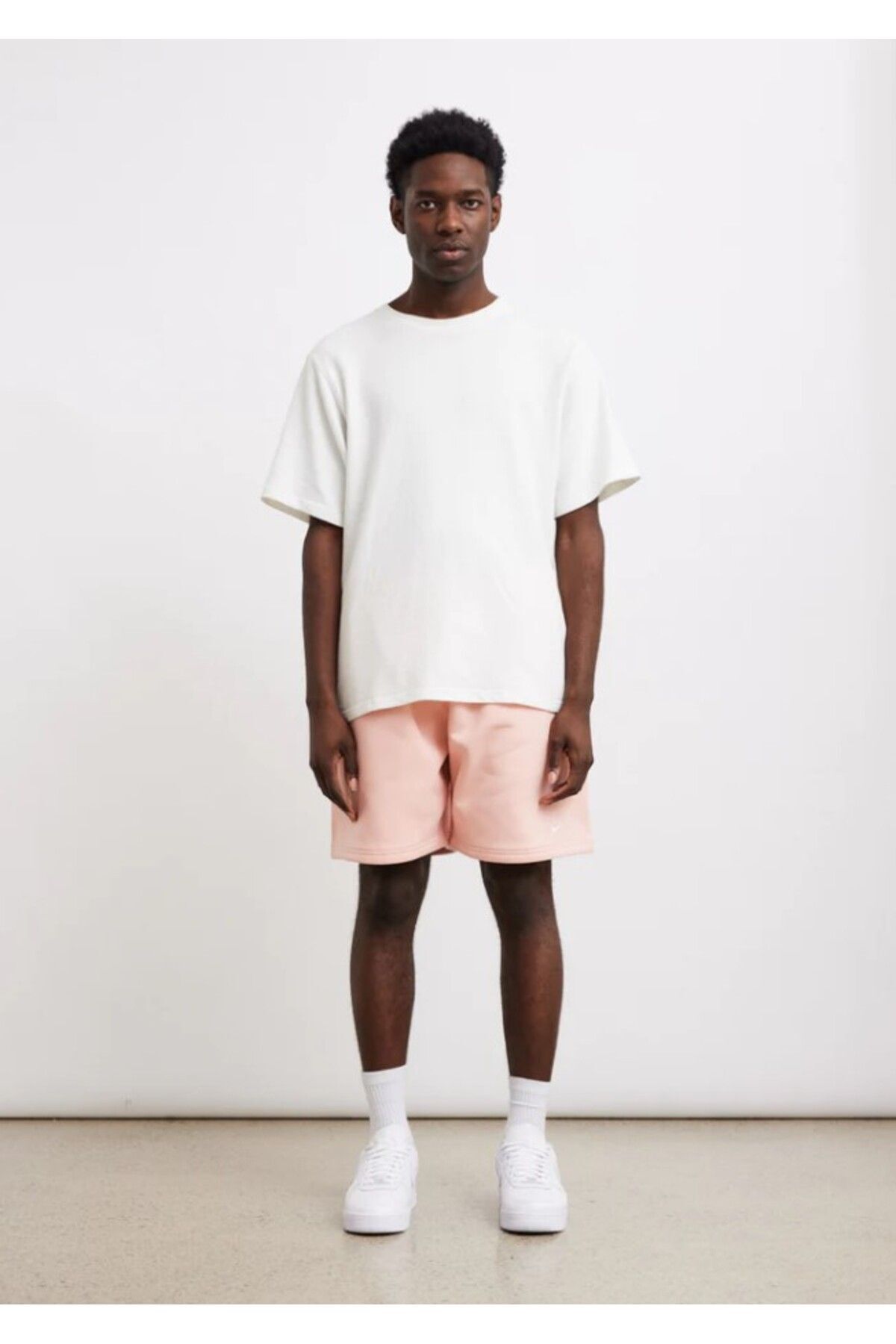 شورت و شلوارک مردانه صورتی نایکی | 30.55 697 اورجینال - تصویر 7