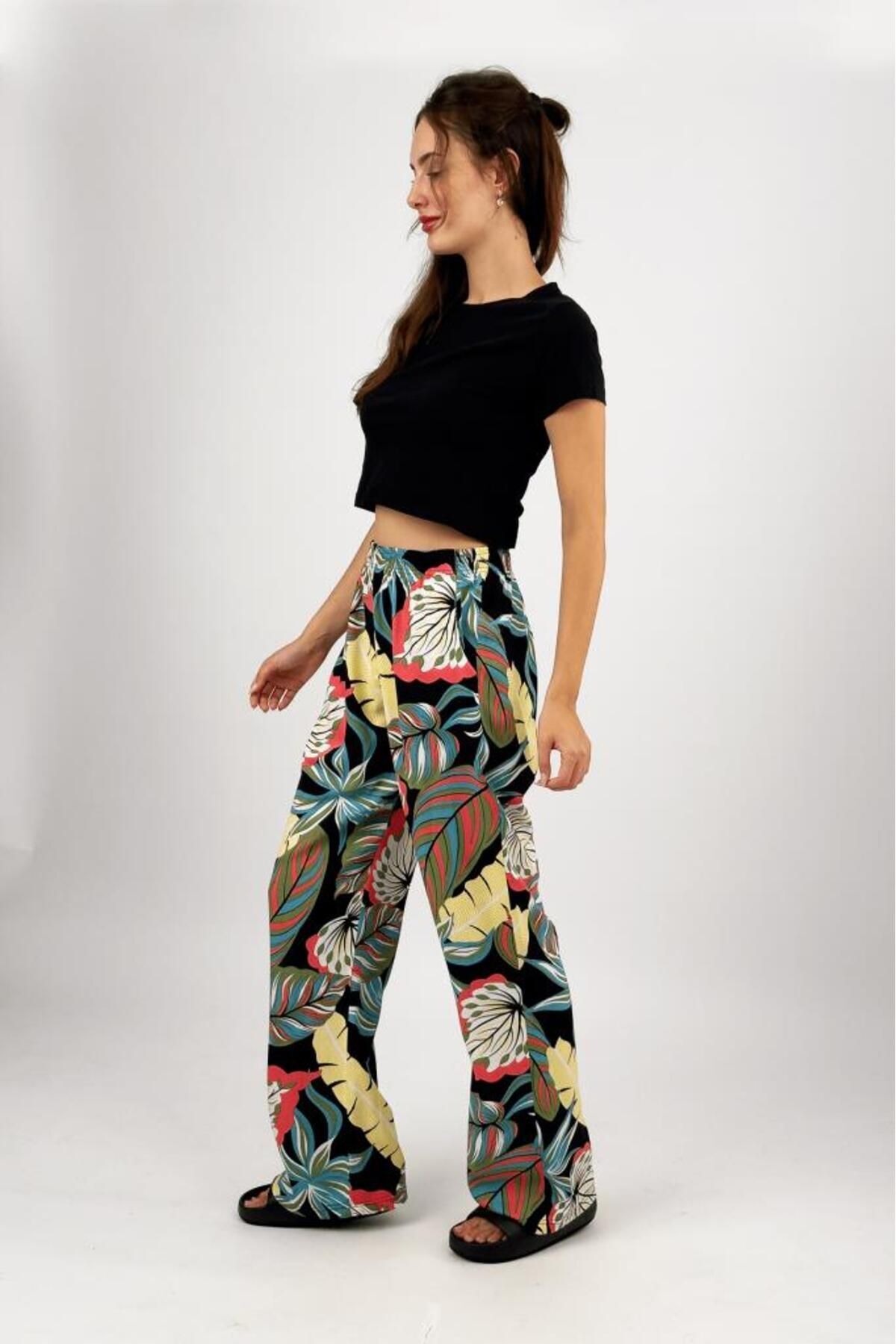 Betimoda-Yellow Leaf Pattern - Soft Viscose Oversize Palazzo Pants with Pockets 3