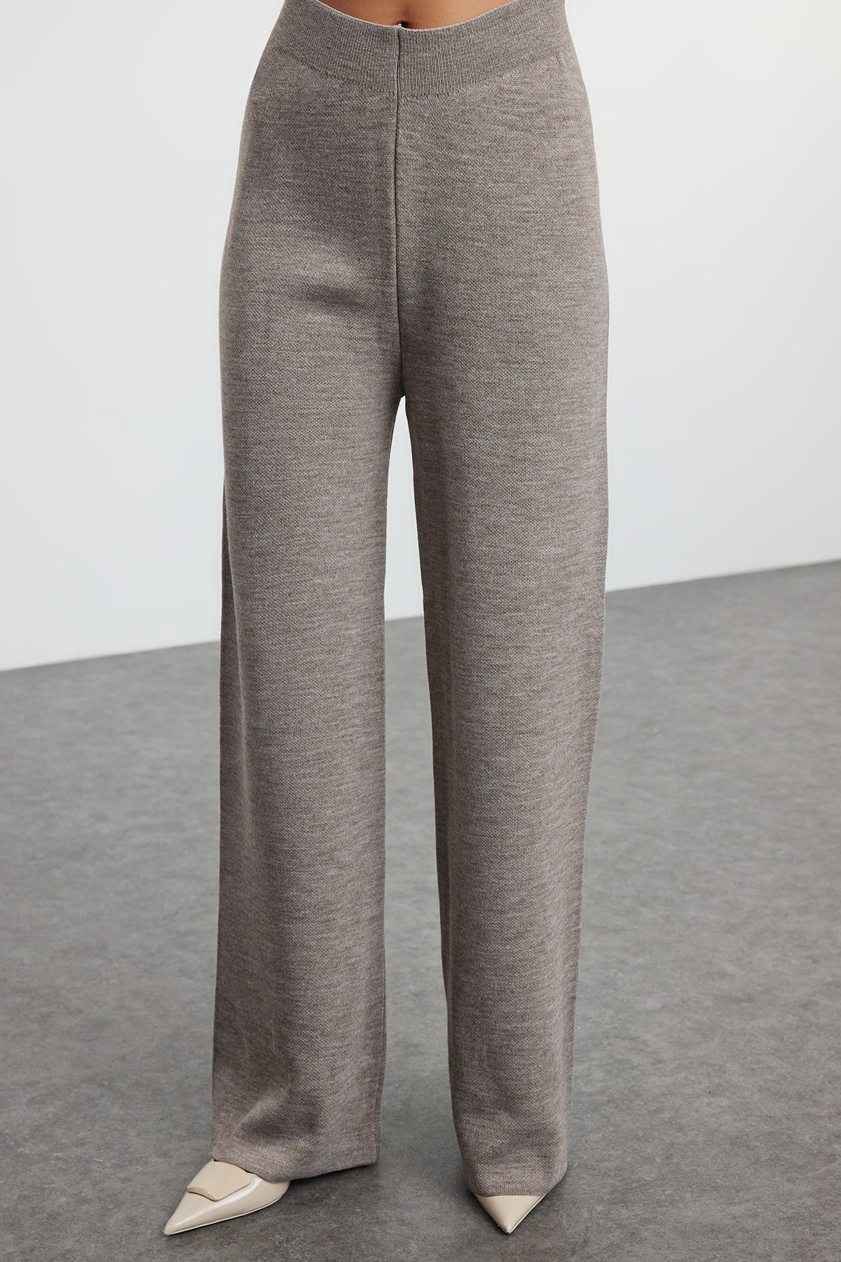 Trendyol Collection-Mink Wide Fit Button Detailed Knitwear Bottom-Top Suit Twoaw25Au00084 14