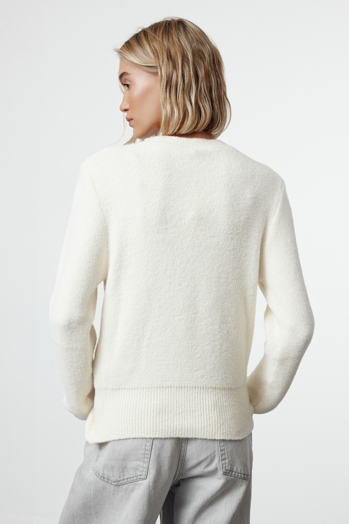 Trendyolmilla  Ekru Ekstra Yumuşak Dokulu Triko Hırka TWOAW25HI00119 - Görsel 5