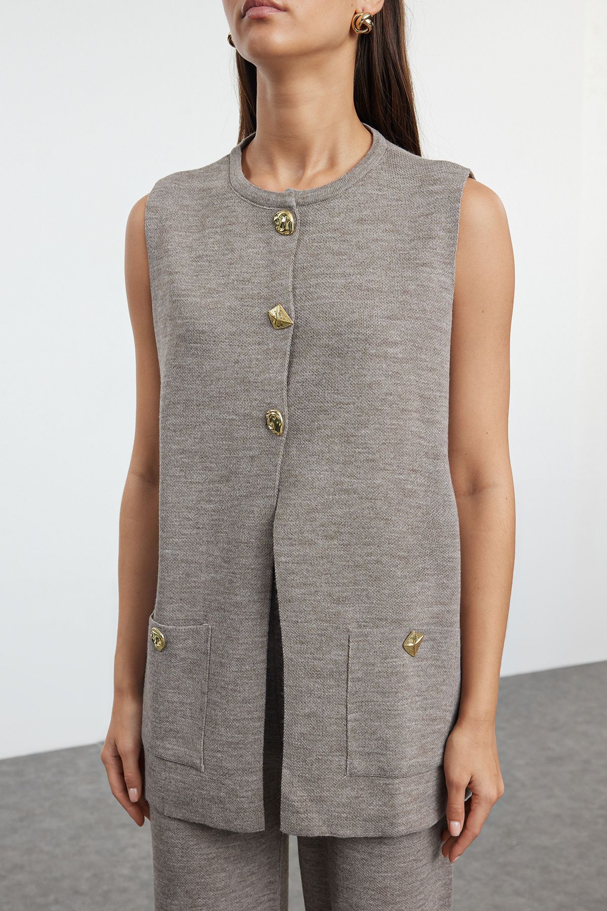 Trendyol Collection-Mink Wide Fit Button Detailed Knitwear Bottom-Top Suit Twoaw25Au00084 3