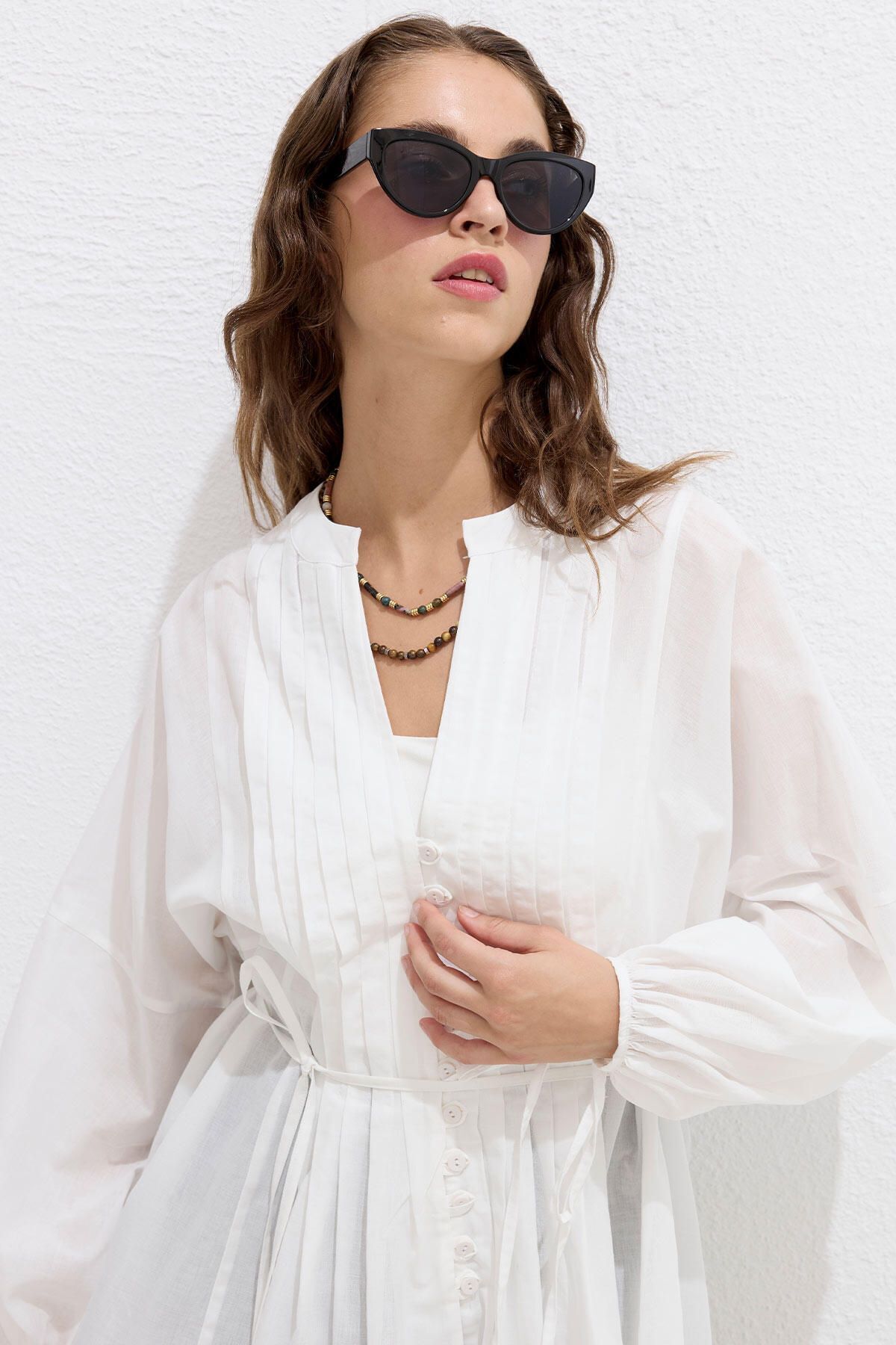 Manuka-Ecru-Voile-Tunika – geripptes Detail 6