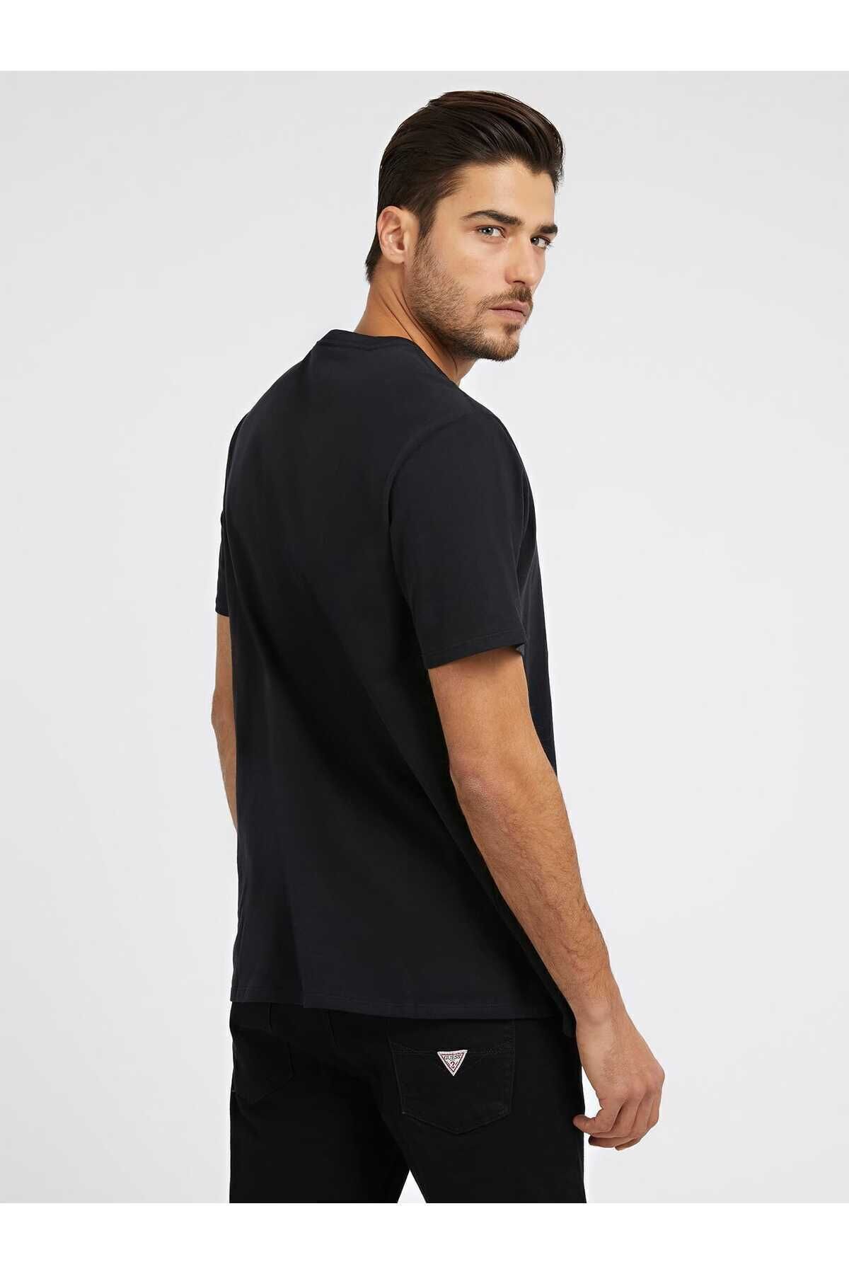 Guess-Pánske tričko Regular Fit Ss Bsc 3