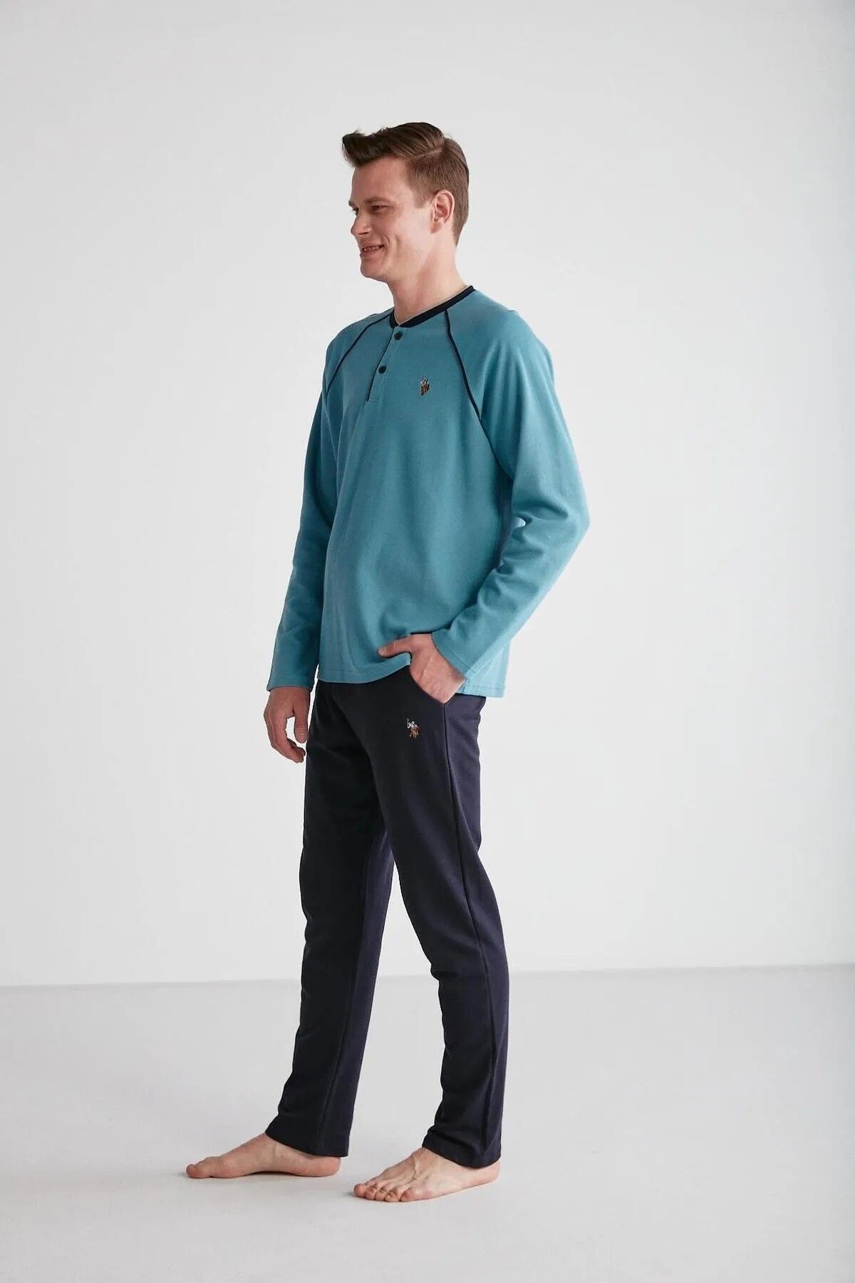 ست پیژامه آبی مردانه پایه. پولو اسن. لباس خواب دکمه دار یقه گرد U.S. Polo Assn.