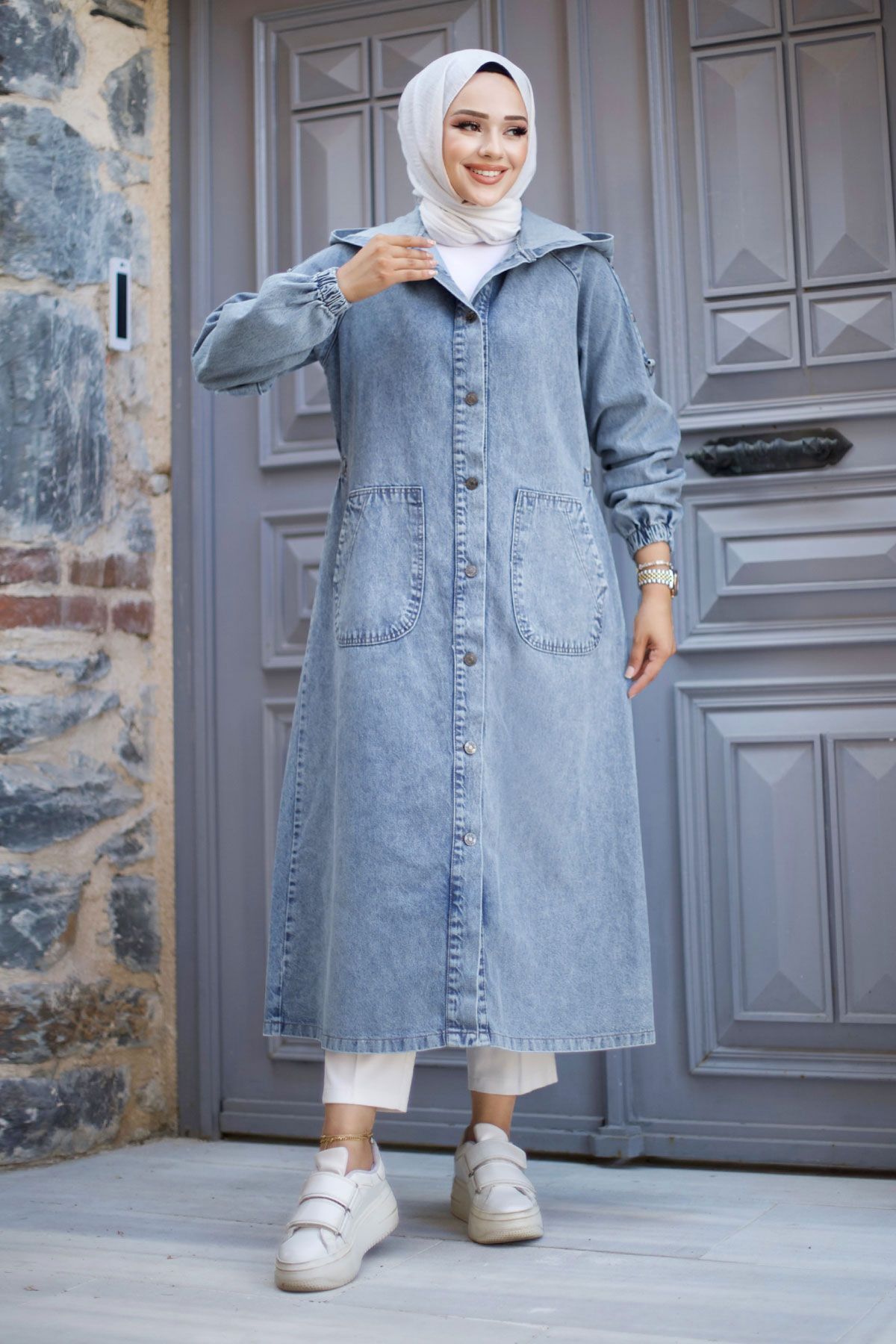 https://cdn.dsmcdn.com/ty1483/product/media/images/prod/QC/20240816/12/4b8600a0-2efa-326a-b529-482e0621a2fc/1_org_zoom.jpg