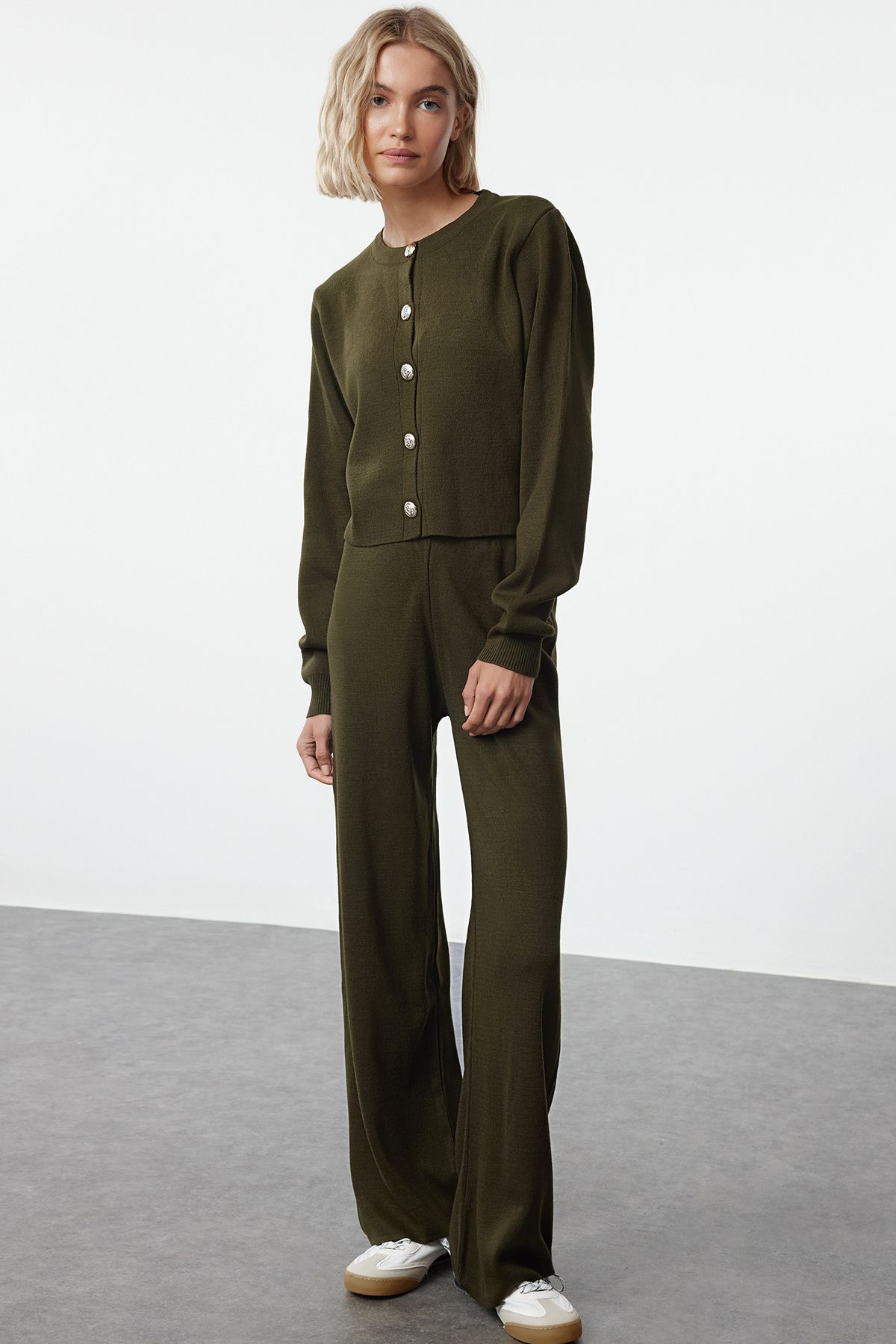 Trendyol Collection Khaki Knitwear Crop Top I Dół Komplet - Twoaw25au00026 Kobieta - S