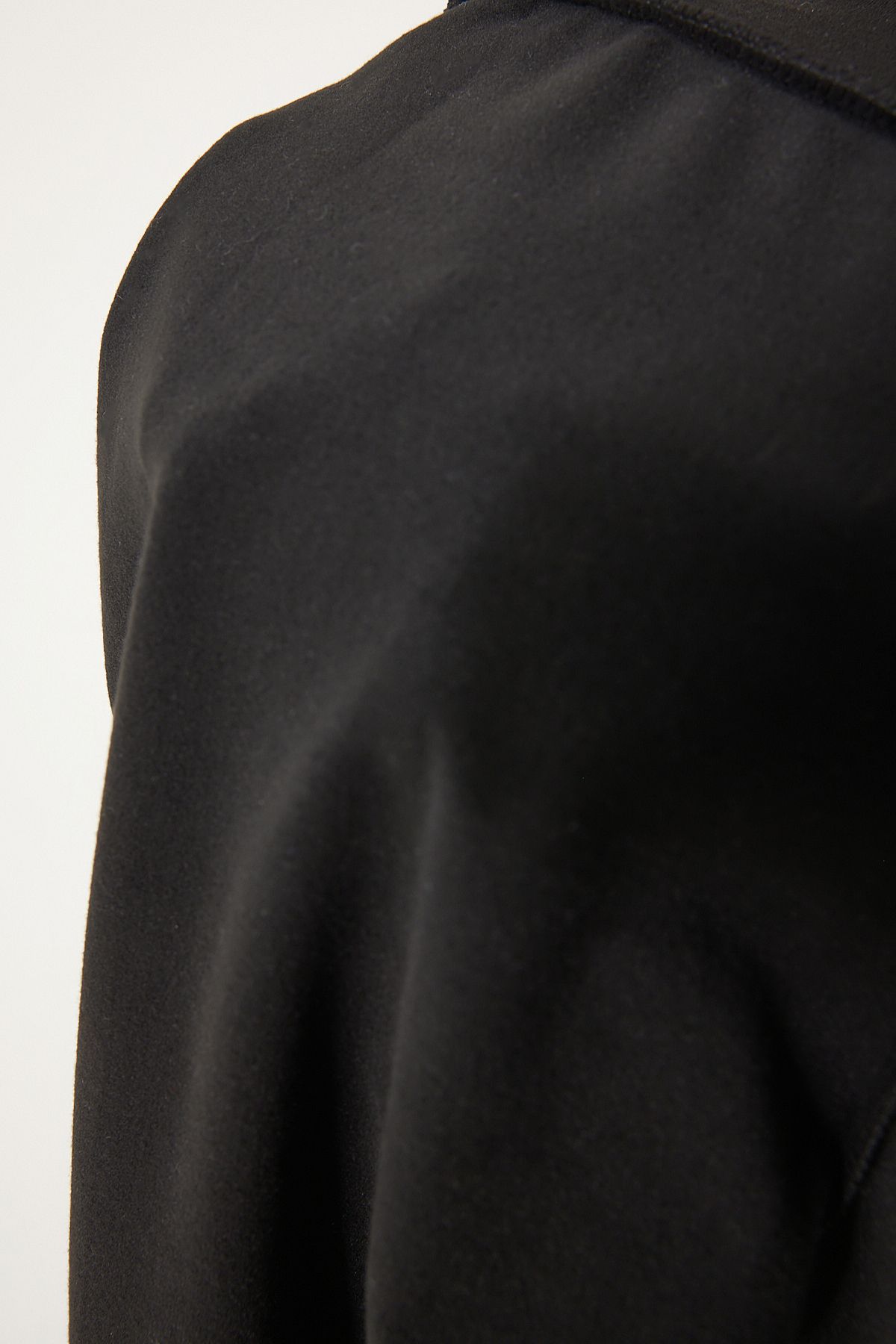 Happiness İstanbul-Schwarze Leggings aus Kunstleder mit hoher Taille und Raster-Formgebung für Damen BE00021 2