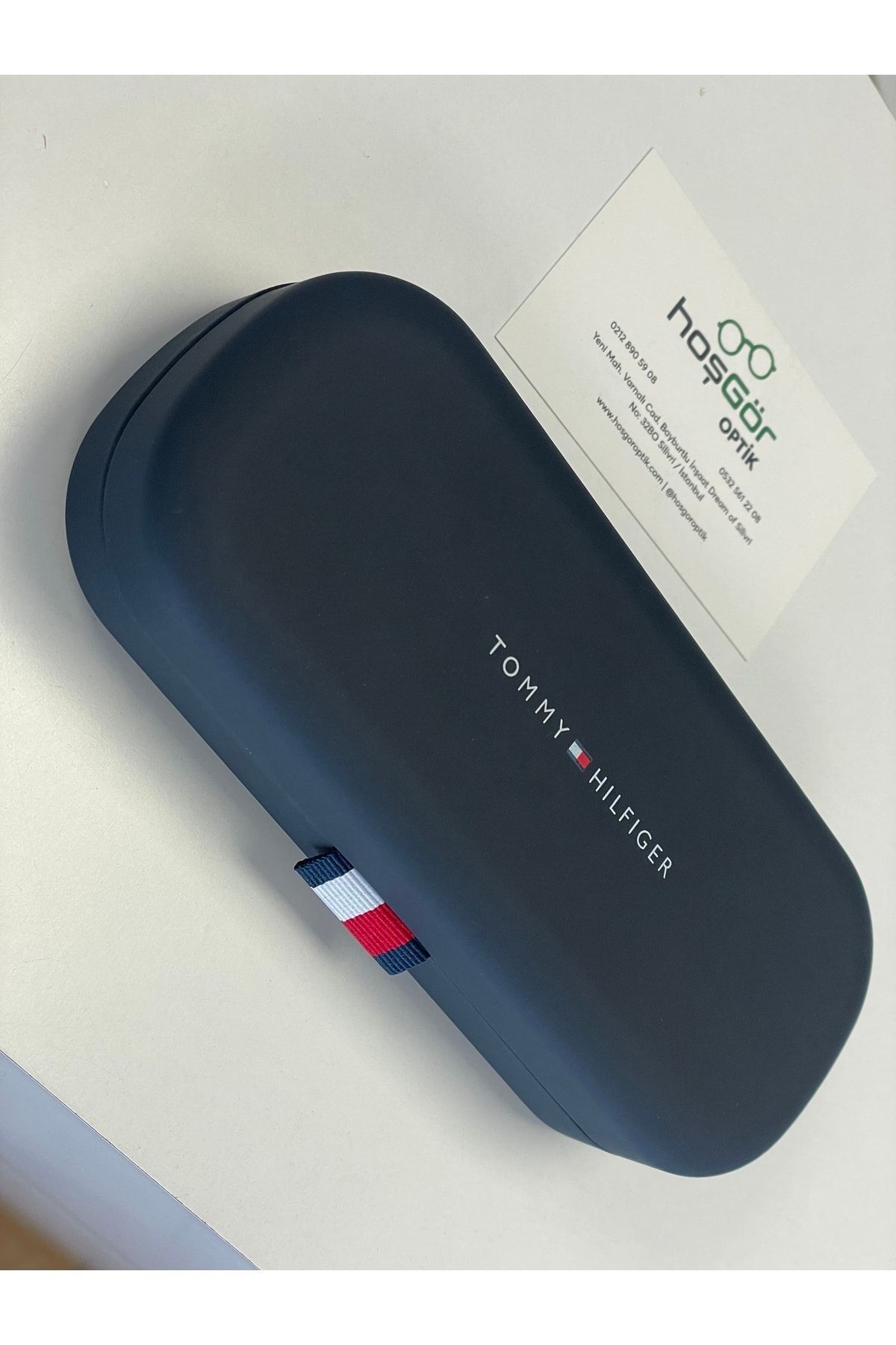 Tommy hilfiger glasses case sale