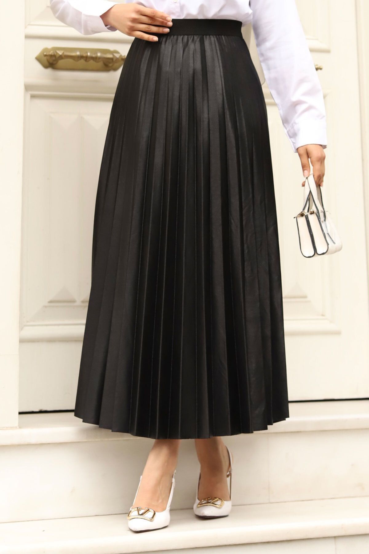 https://cdn.dsmcdn.com/ty1484/product/media/images/prod/QC/20240816/12/b2f88d98-1c68-36a1-84a9-abc132d2fe35/1_org_zoom.jpg