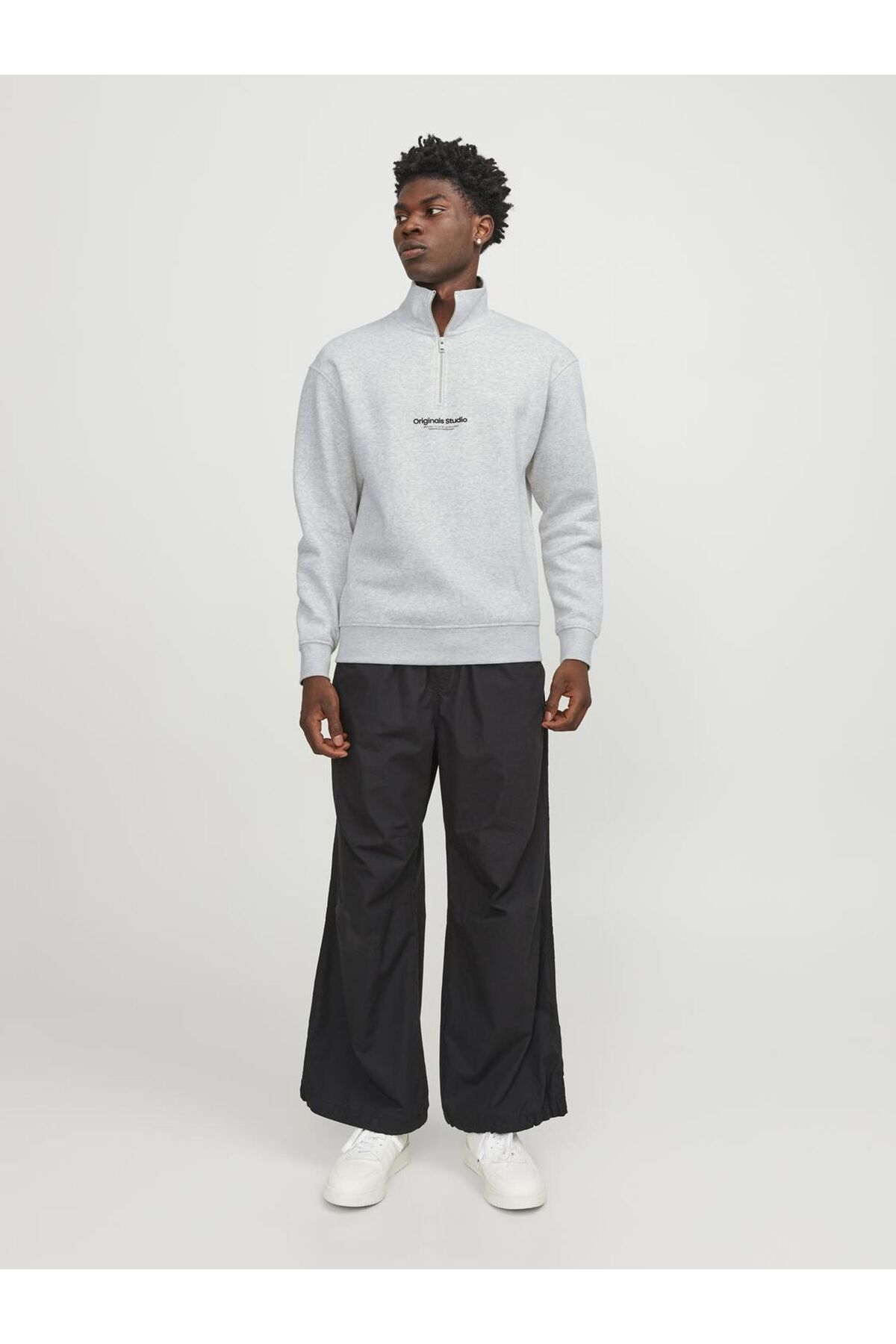 سویشرت مردانه سفید جک اند جونز | TYC945849D170175028782825 اورجینال - تصویر 4