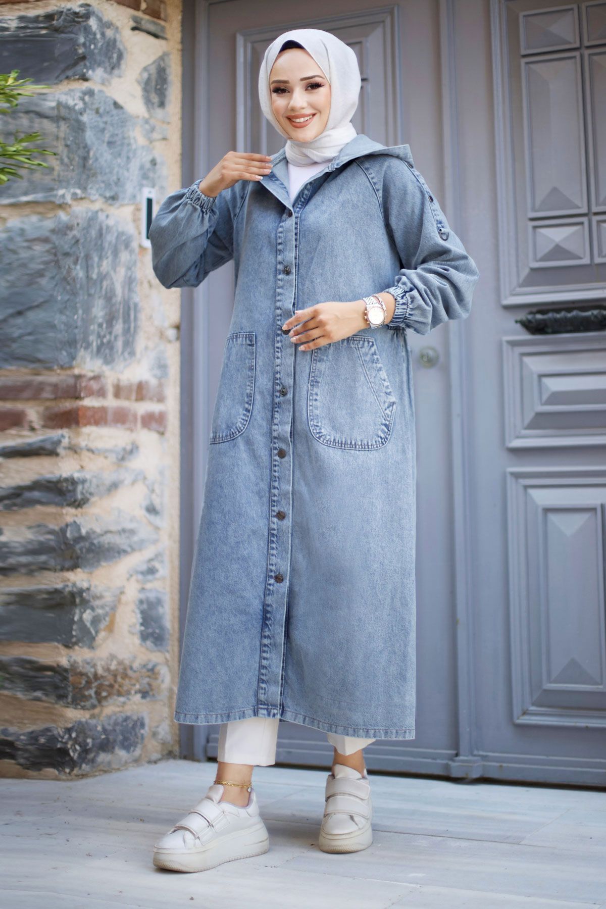 https://cdn.dsmcdn.com/ty1485/product/media/images/prod/QC/20240816/12/6650c23e-aa2e-3b69-b31f-97df8000000a/1_org_zoom.jpg