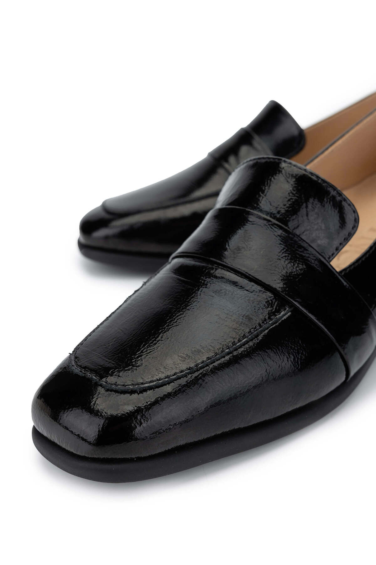 کفش کلاسیک پاشنه بلند زنانه تامر تانجا | 922 25143223 BN AYK SK24-25 Tamer Tanca - Image 3