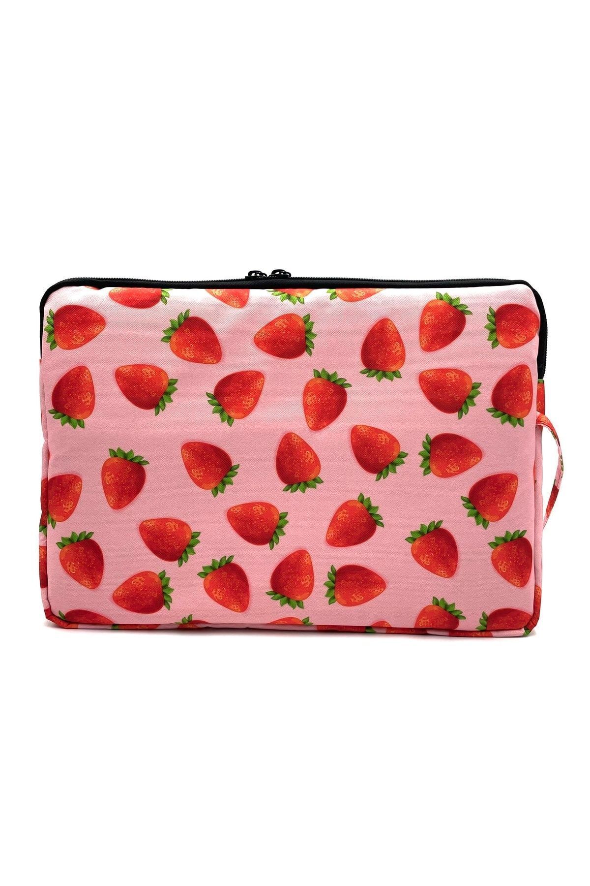 Differ Studio-15.6'' Inch Strawberry Patterned Laptop/Macbook/notebook/papercase/bag 4
