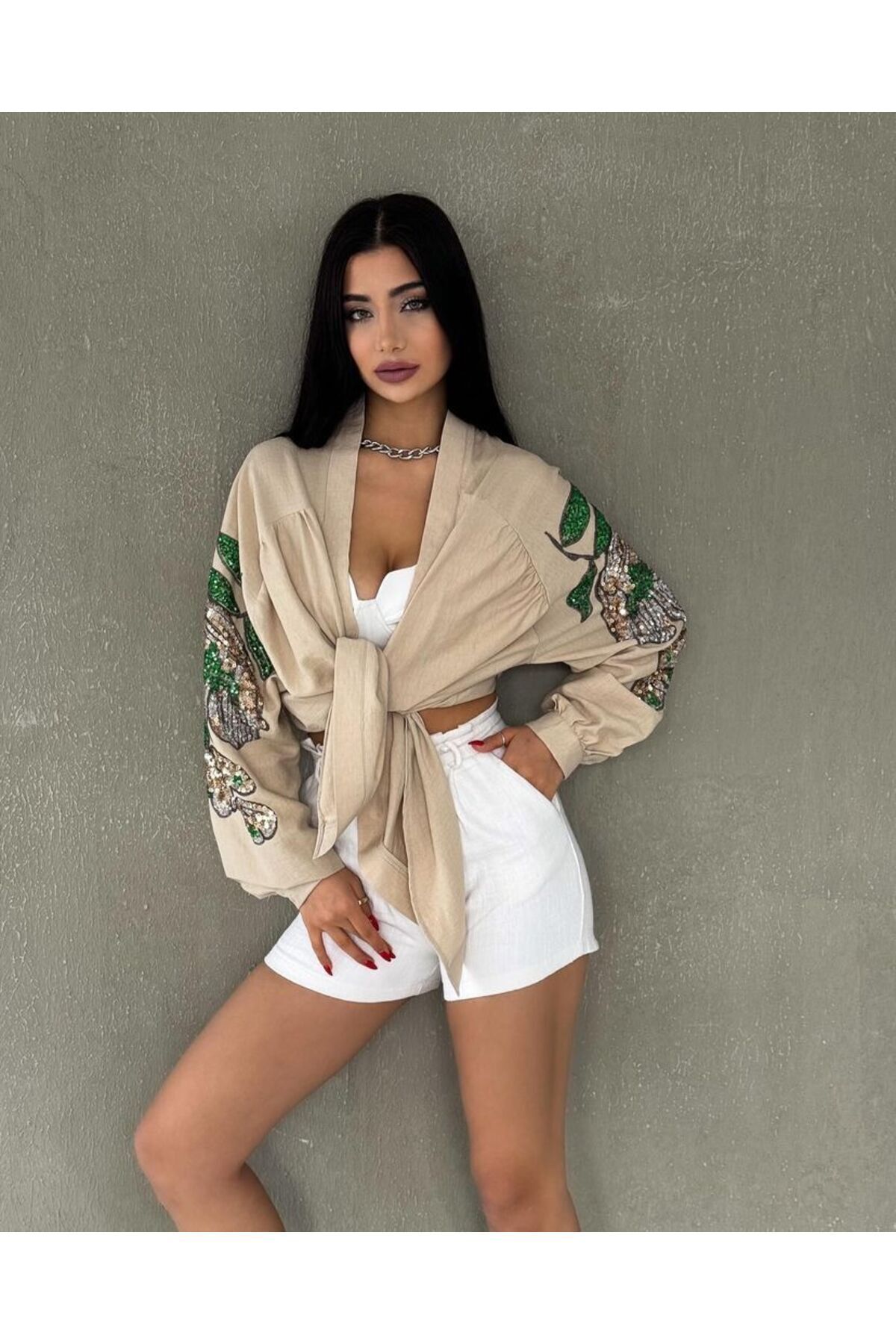 complete the look image
