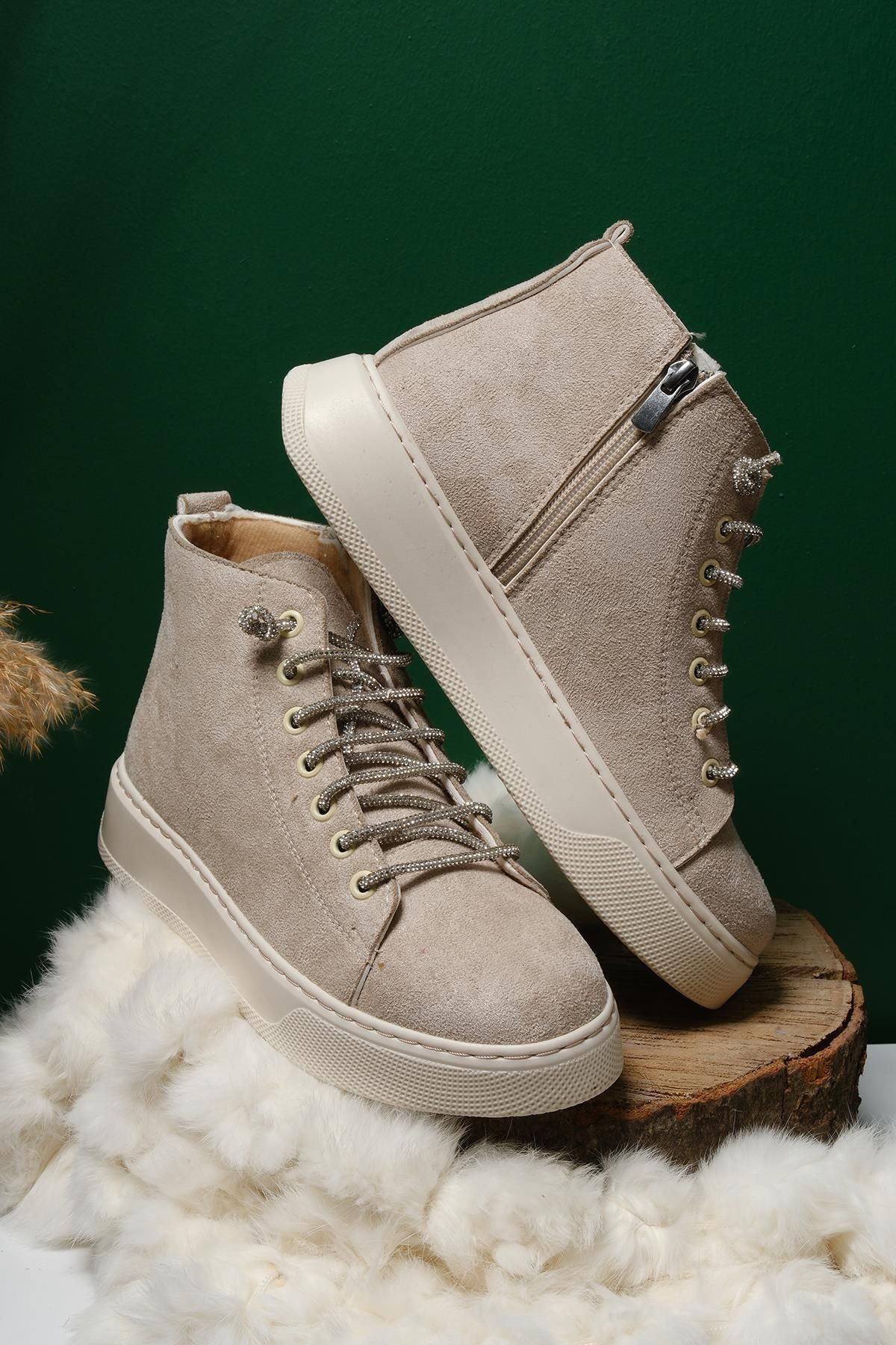 Oksit-Polina Thick Sole Lacing Stone Detailed Women's Sports Boots 4