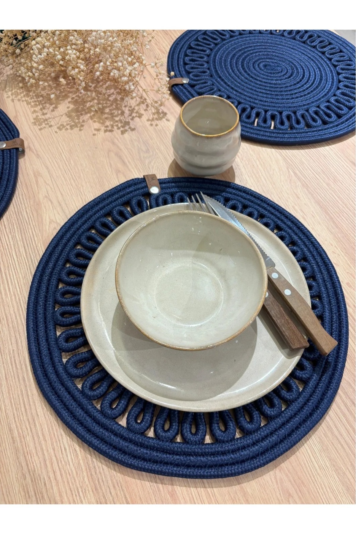 bestiva Navy Blue 6 Piece American Service Presentation Set Wicker