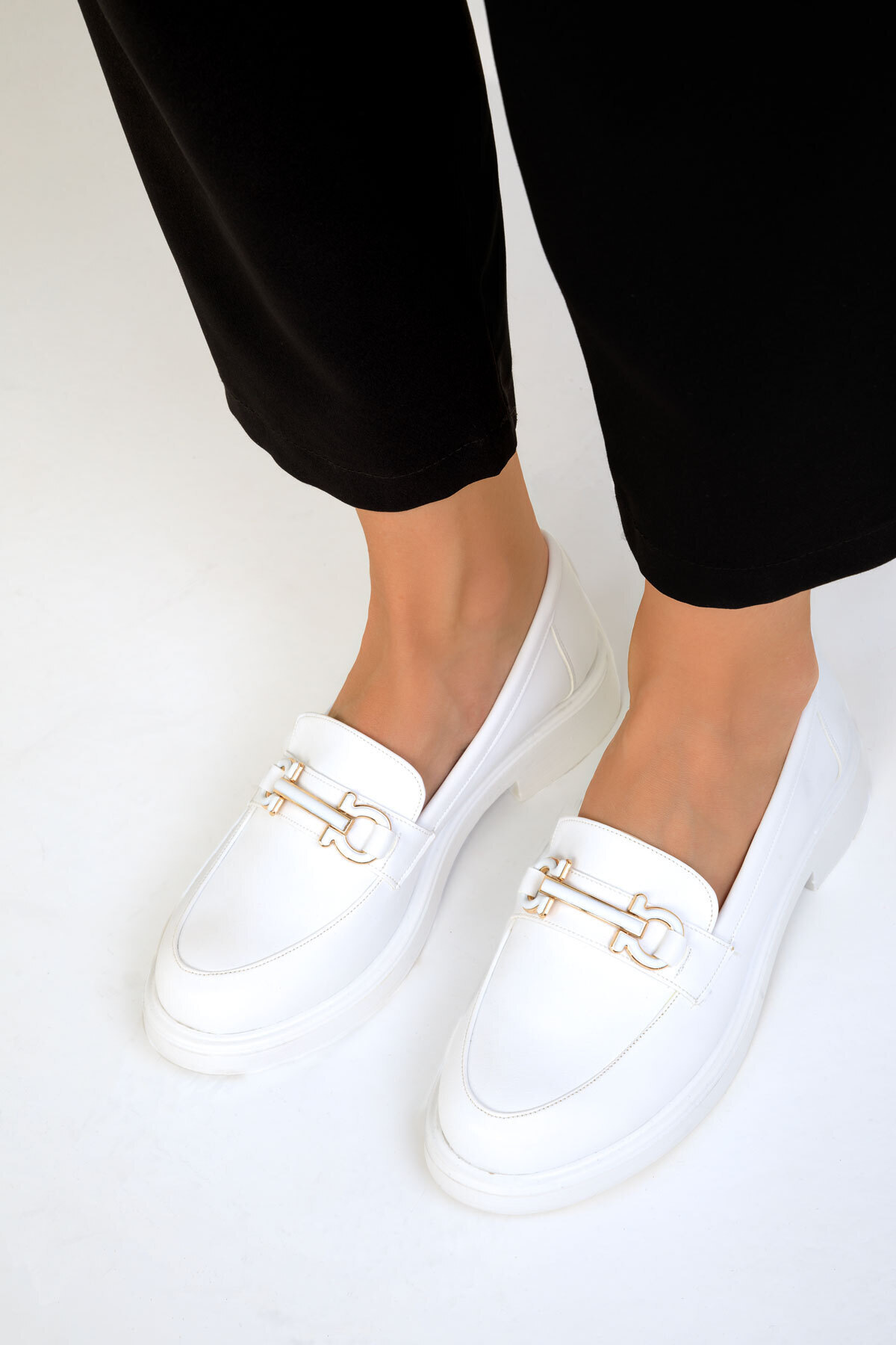 SOHO-Λευκά Γυναικεία Loafer 19500 Model Shoes 3