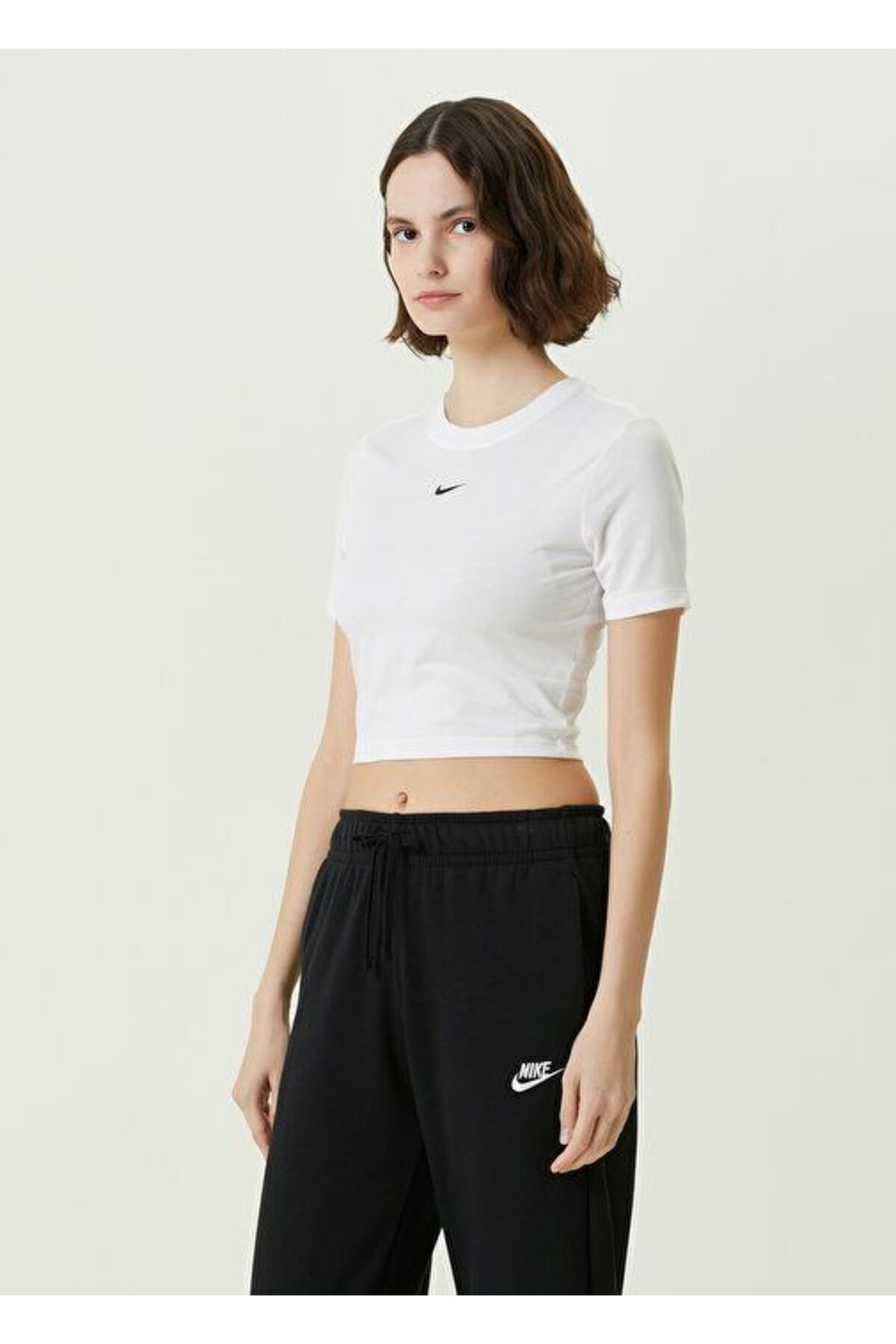 Crop top nike blanc hotsell
