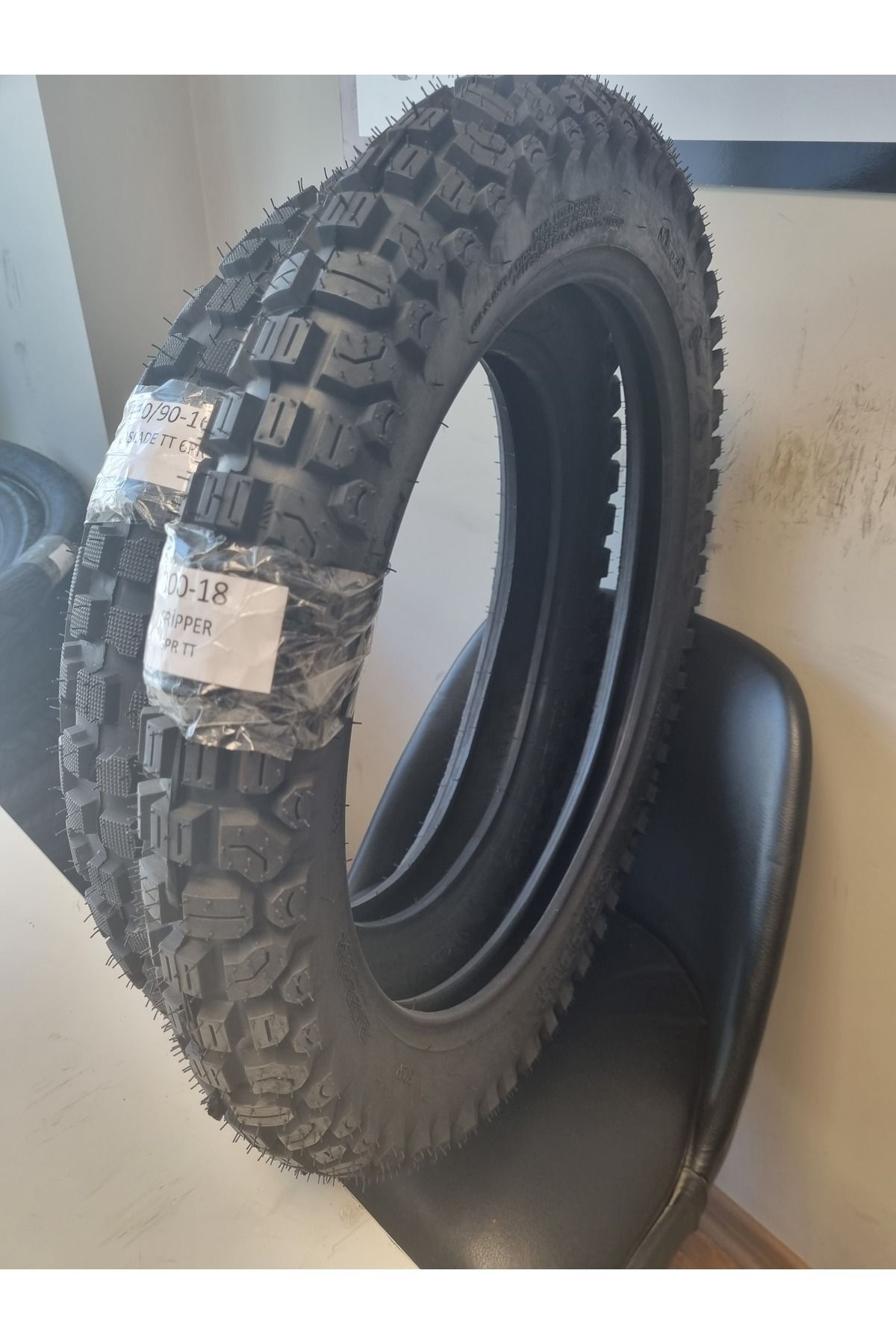 RALCO TYRES Arora Ar 200 Gy Cross Lastik Uyumlu Motosiklet Lastiği 110/90-16 (TT) Ve 300-18 Gripper(TT) Set1 CASCADE