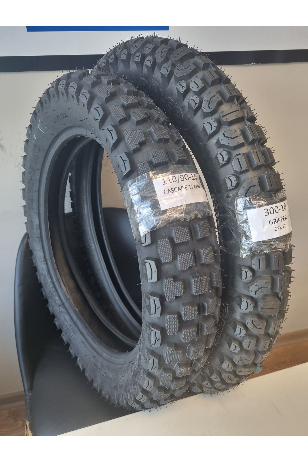 RALCO TYRES Arora Ar 200 Gy Cross Lastik Uyumlu Motosiklet Lastiği 110/90-16 (TT) Ve 300-18 Gripper(TT) Set1 CASCADE