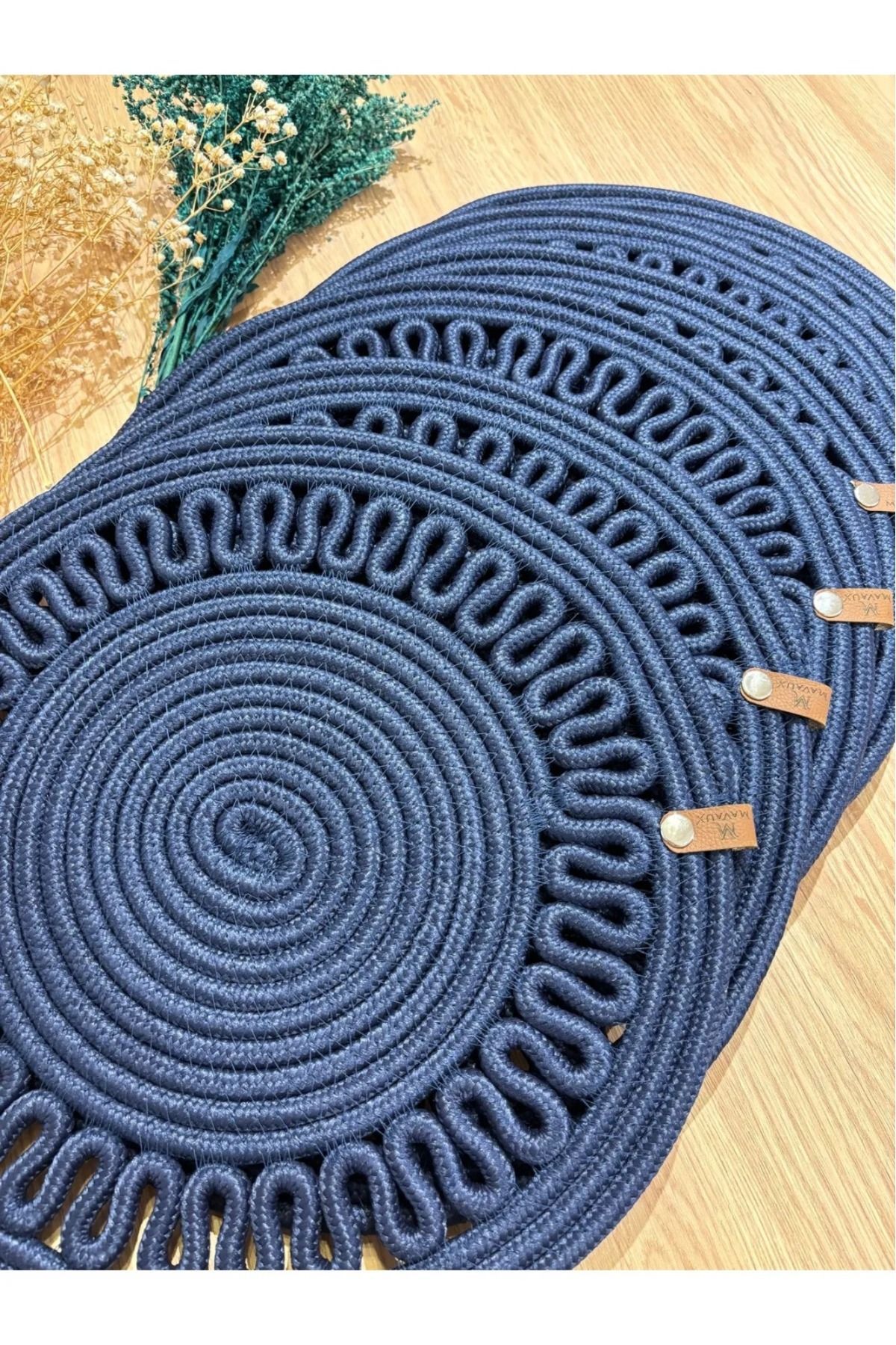 bestiva Navy Blue 6 Piece American Service Presentation Set Wicker