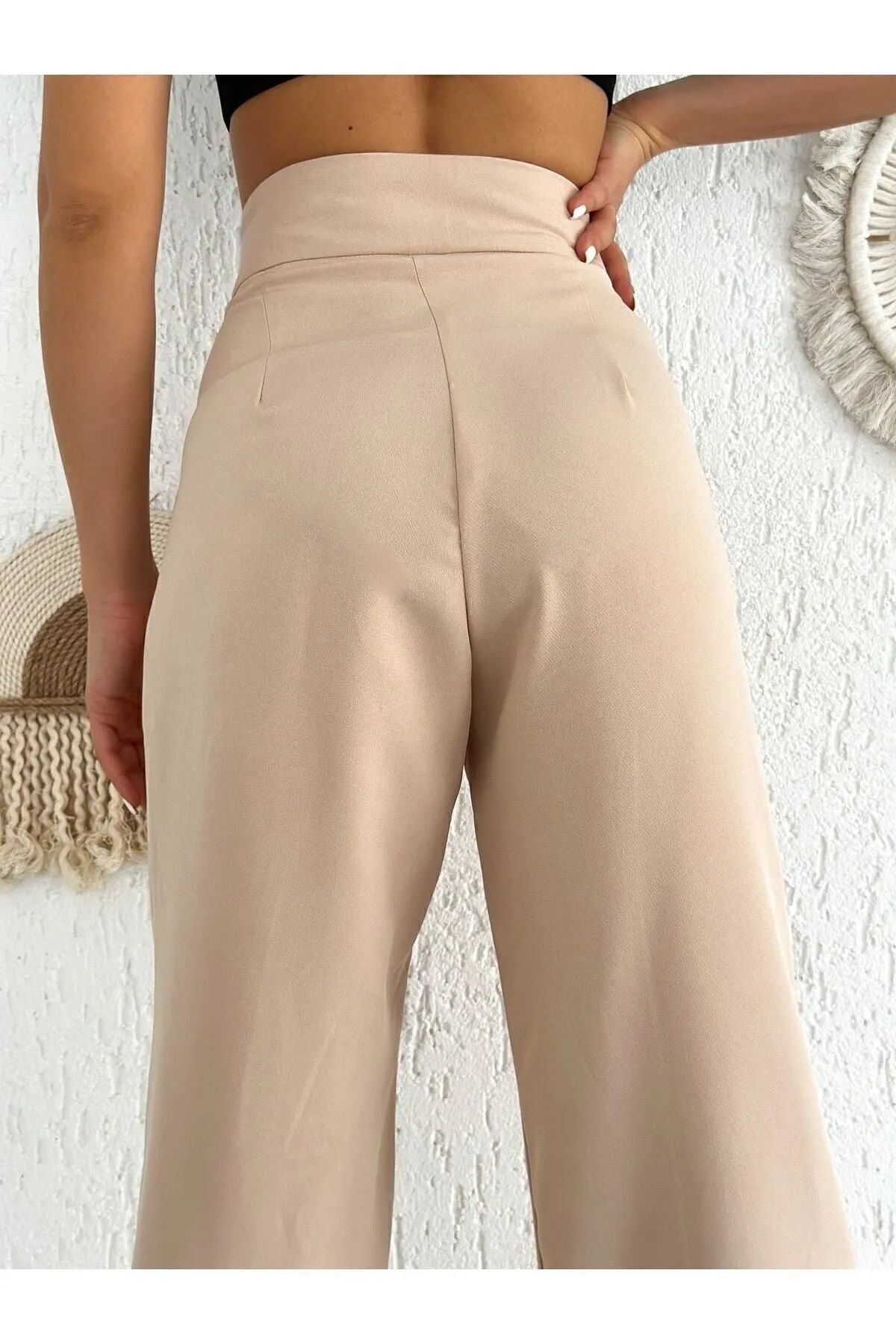 https://cdn.dsmcdn.com/ty1486/product/media/images/prod/QC/20240818/10/80bc41d6-79f3-363a-9c43-c144220a71e7/1_org_zoom.jpg