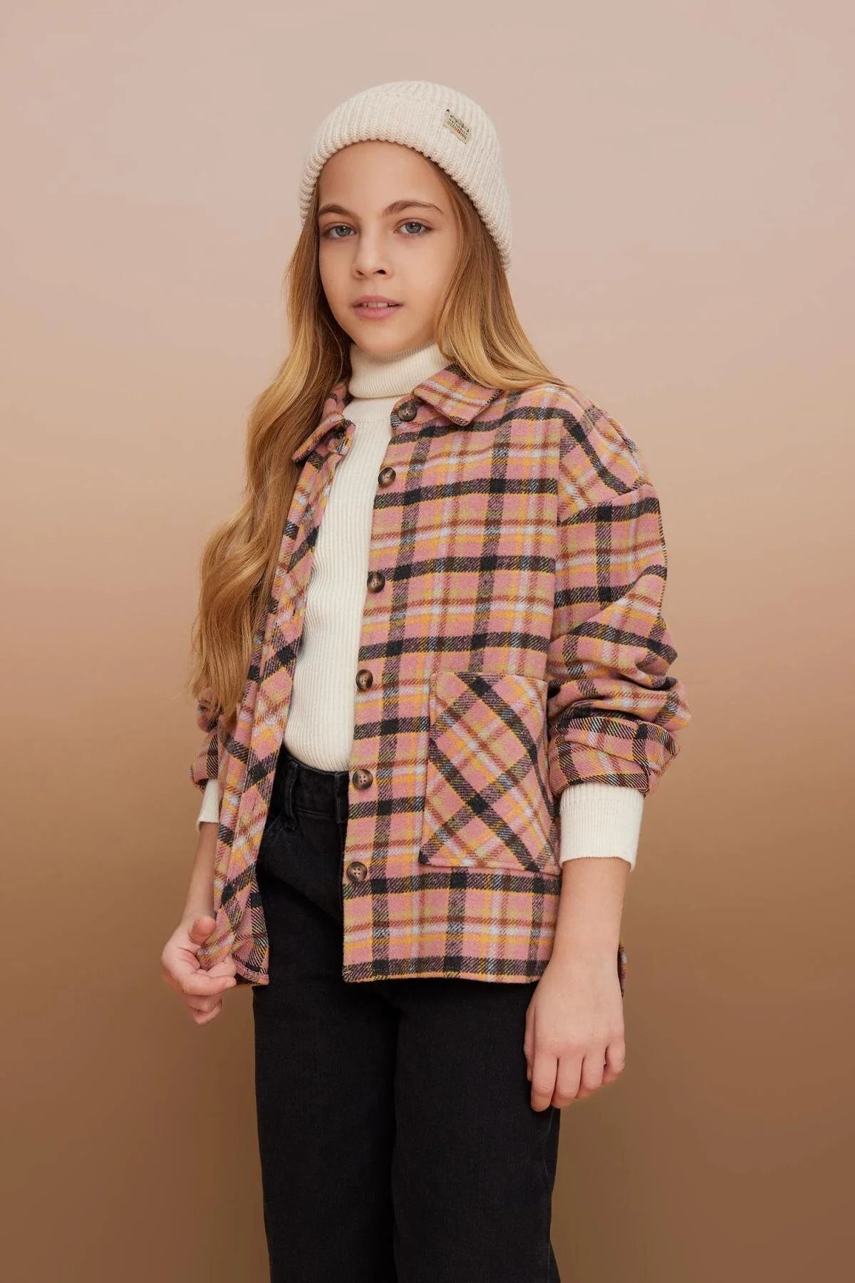 complete the look image