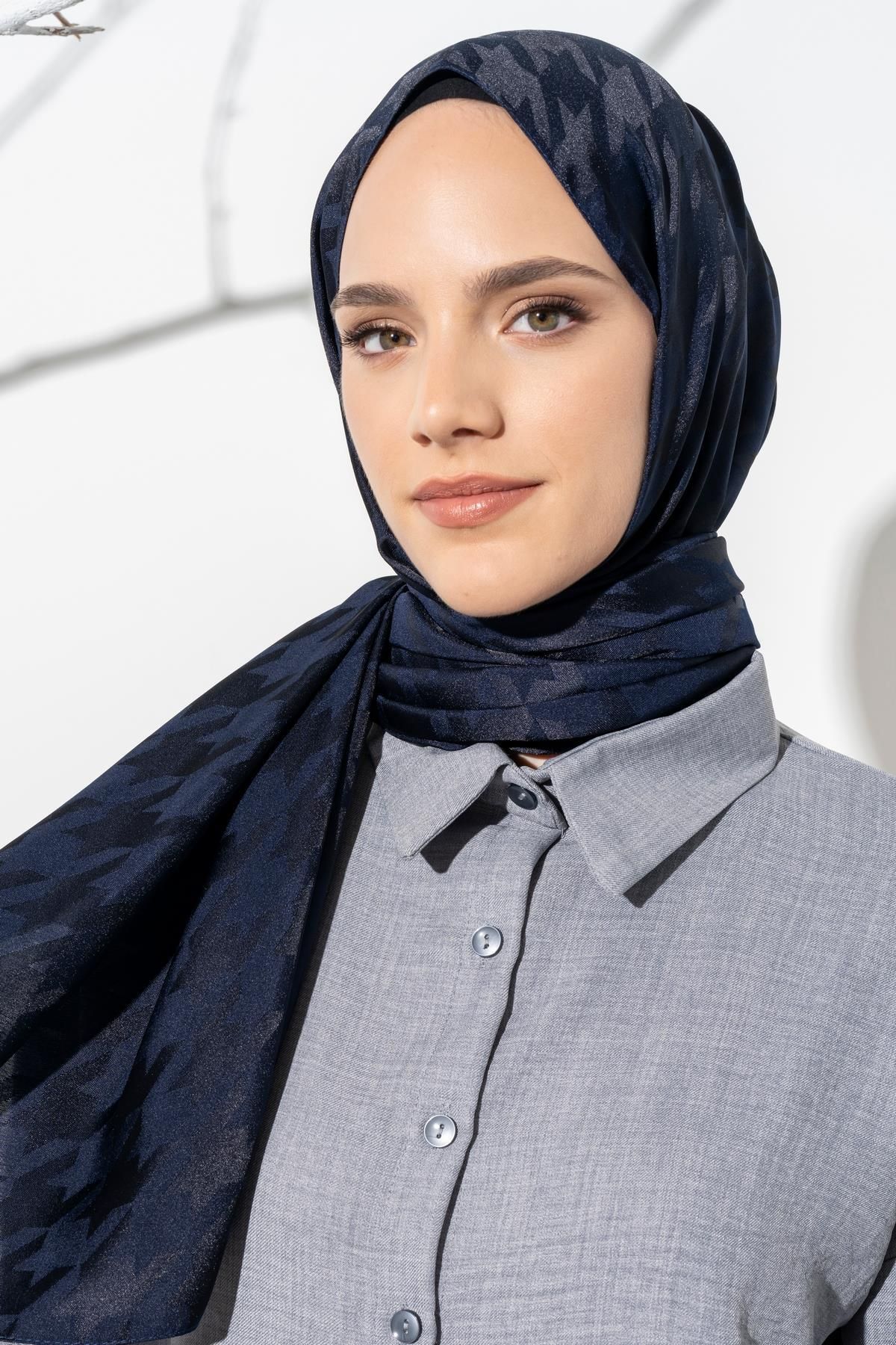 شال زنانه HIJAB الگوی بزرگ CAZWARI JAWEL