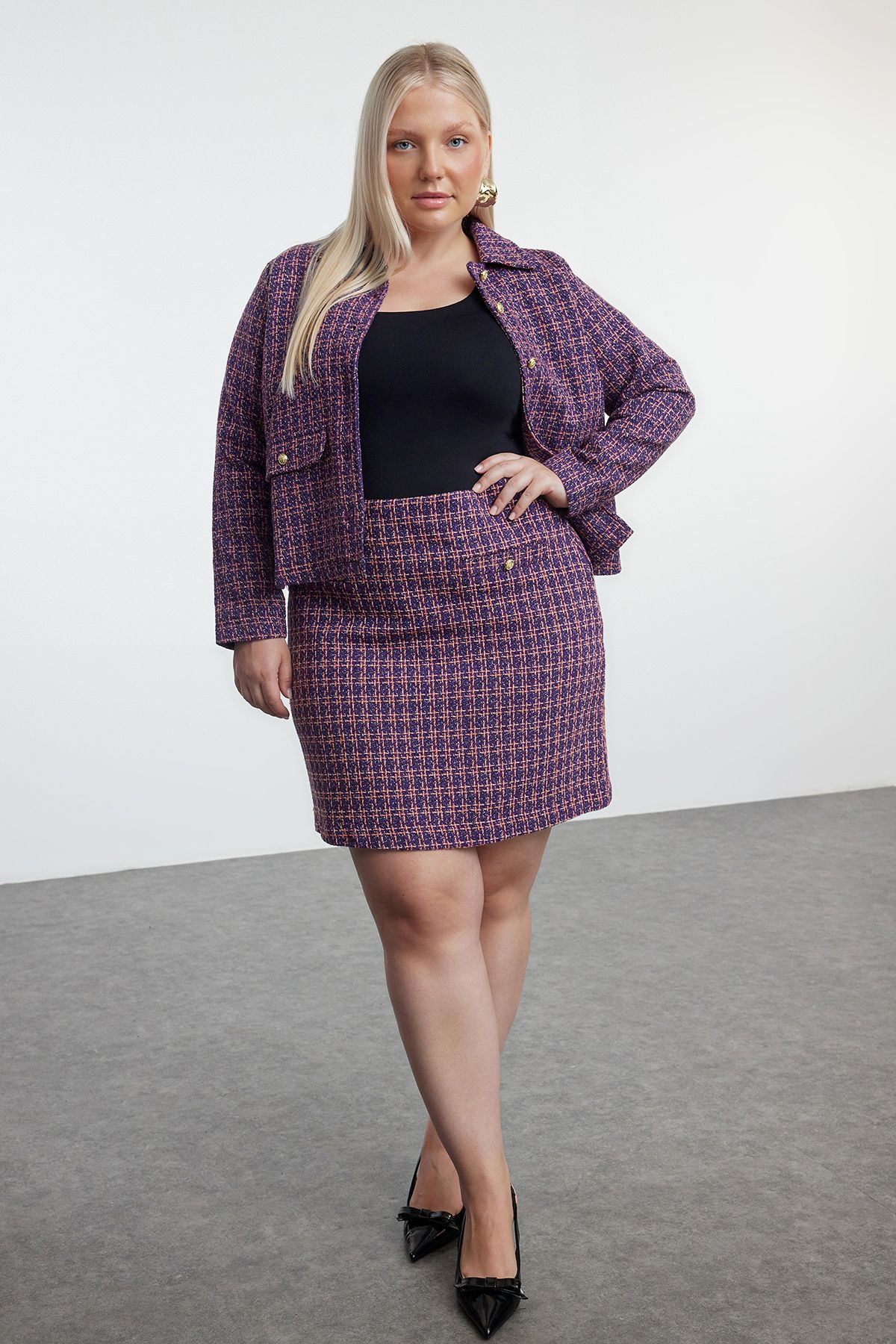 Trendyol Curve Plus Size Fioletowa Złota Spódnica W Kratę Tweed Mini - Tbbaw25az00008 Kobieta - 48