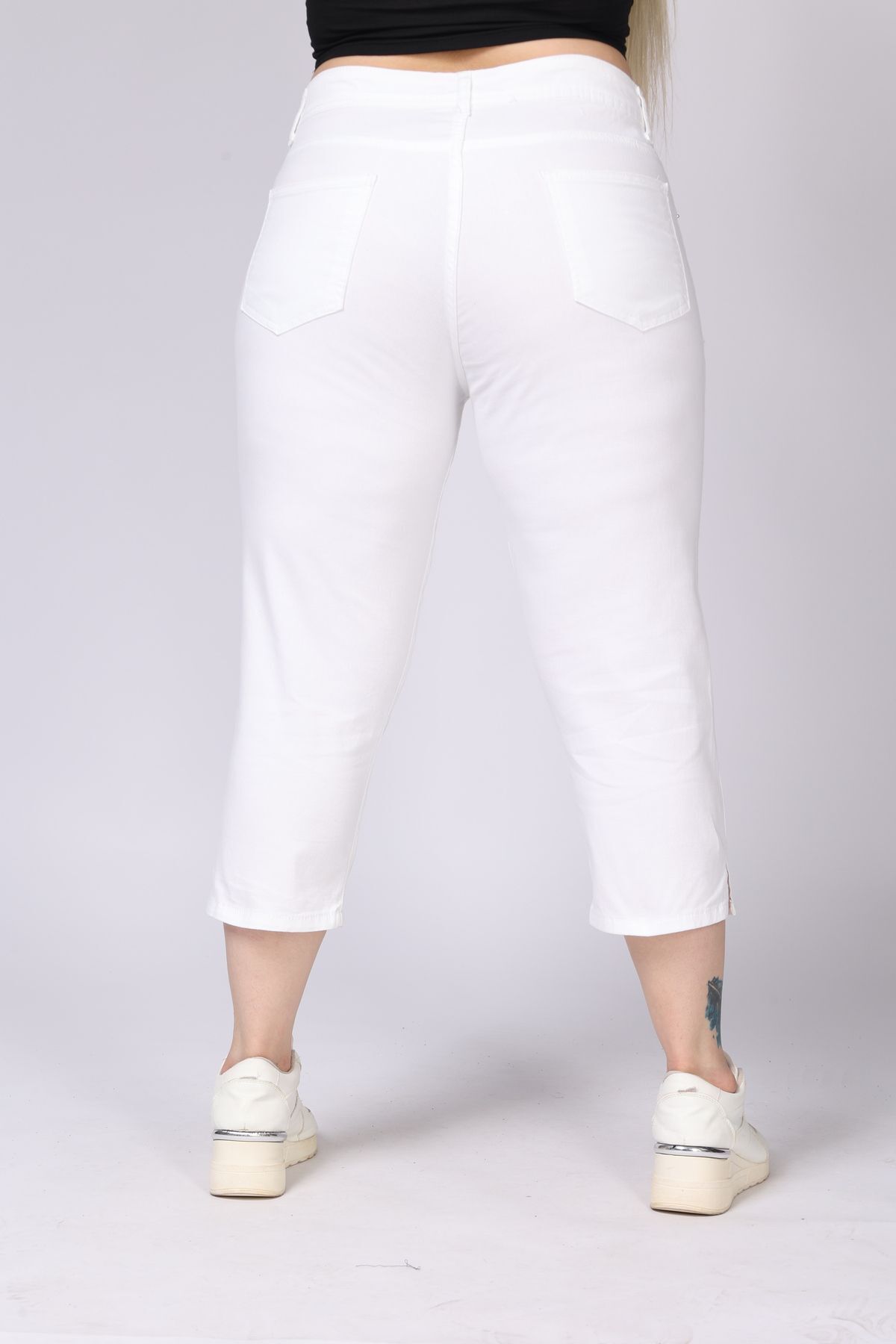 Era Lisa-Large Size Lycra Linen Capri 5