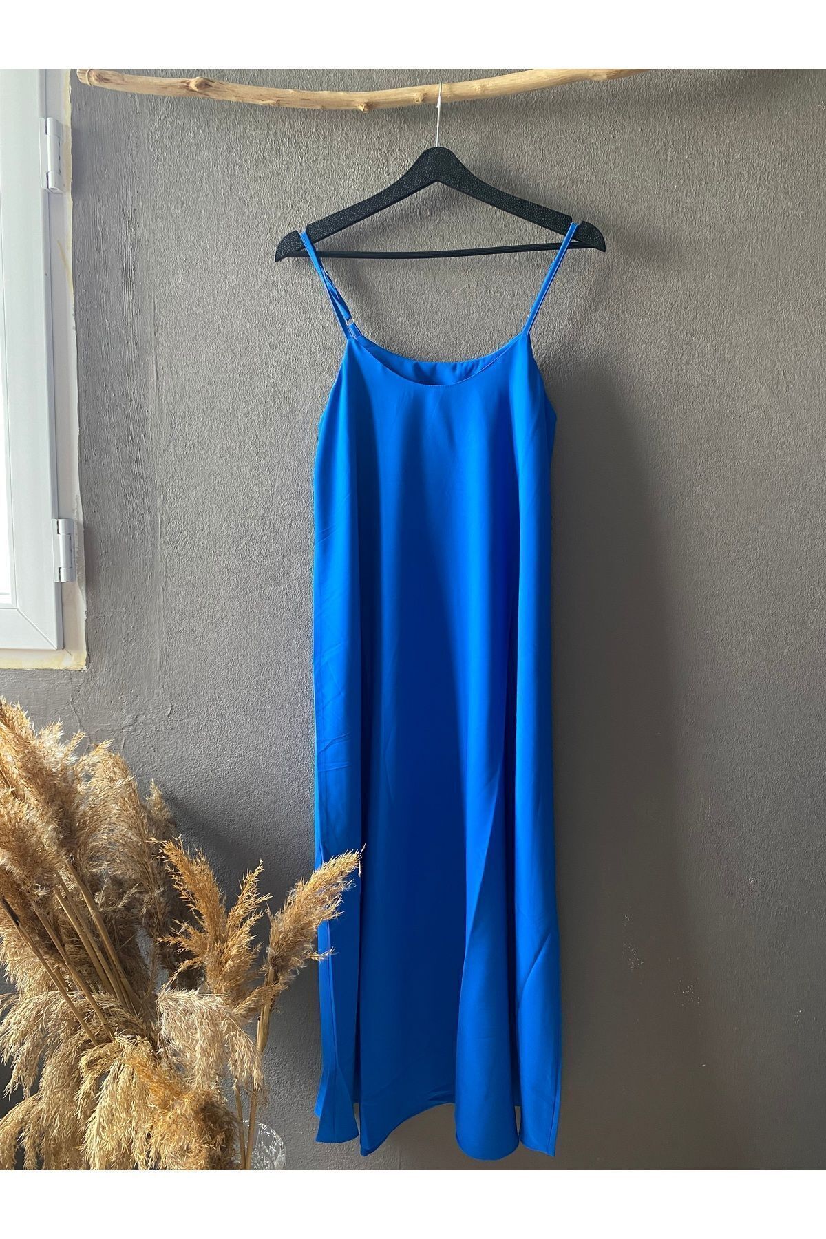 HZL-Maxi Aerobin Cast Dress with Adjustable Straps 1