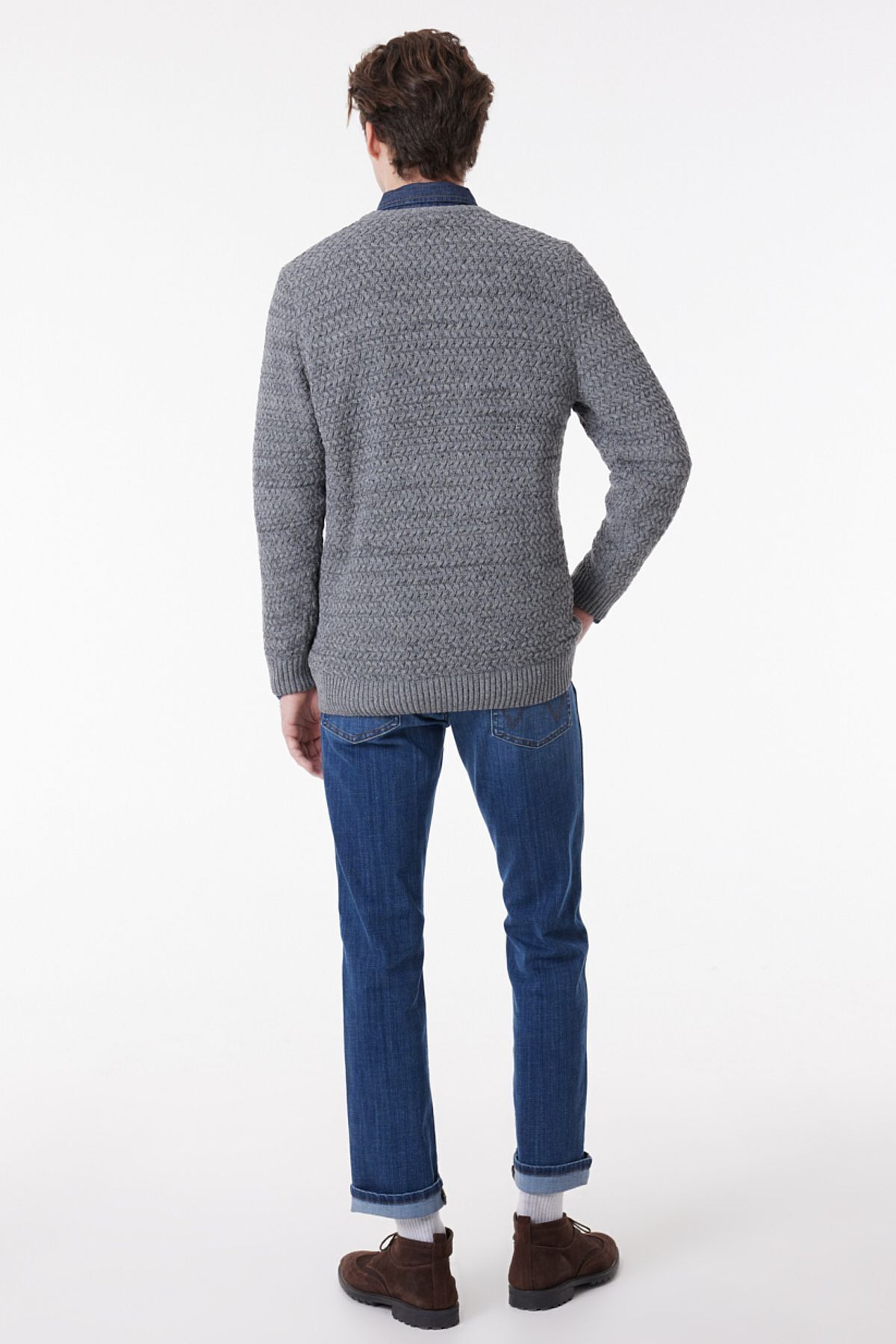 WRANGLER-Graumelierter Strickpullover mit Rundhalsausschnitt – reguläre Passform 7