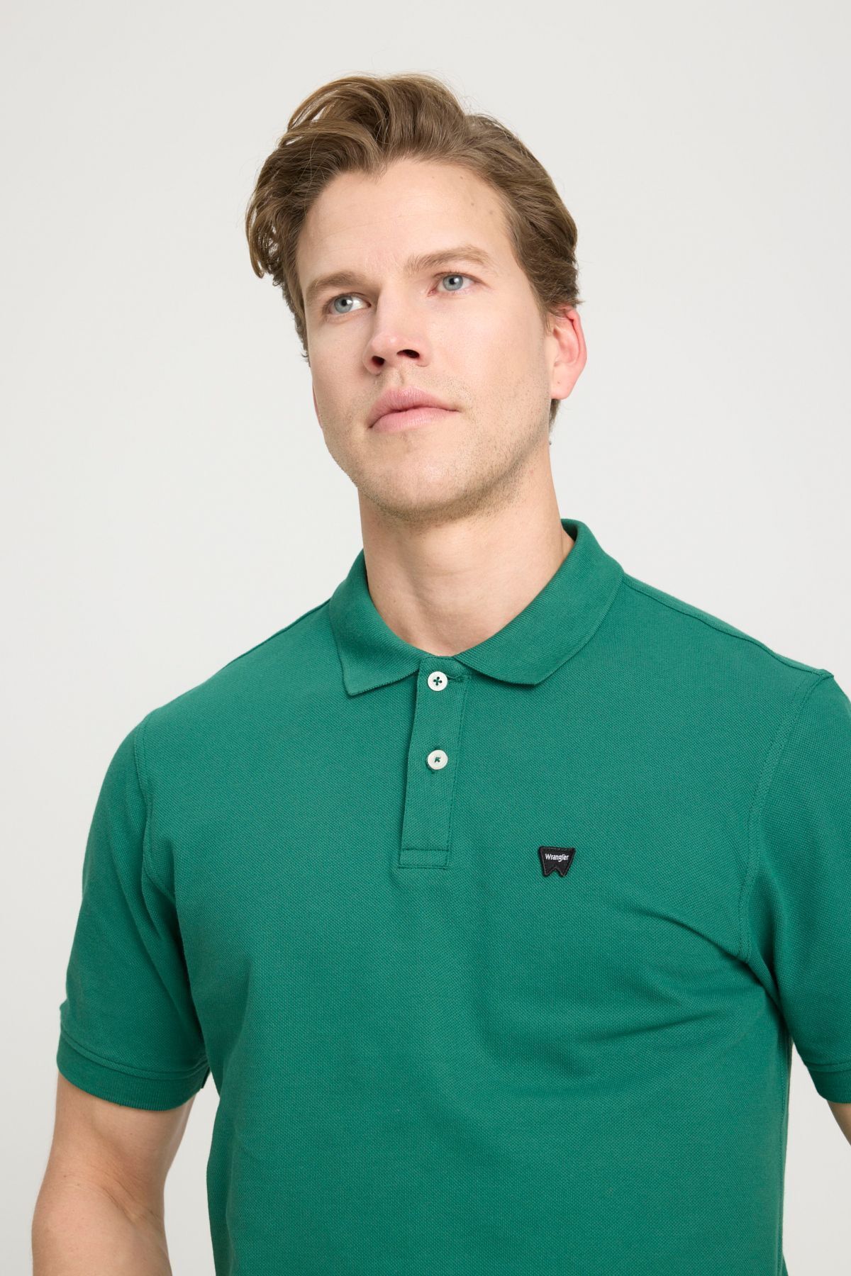 WRANGLER-Regular Fit Normal geschnittenes Polo-Kragen-T-Shirt in Grün aus 100 % Baumwolle 4