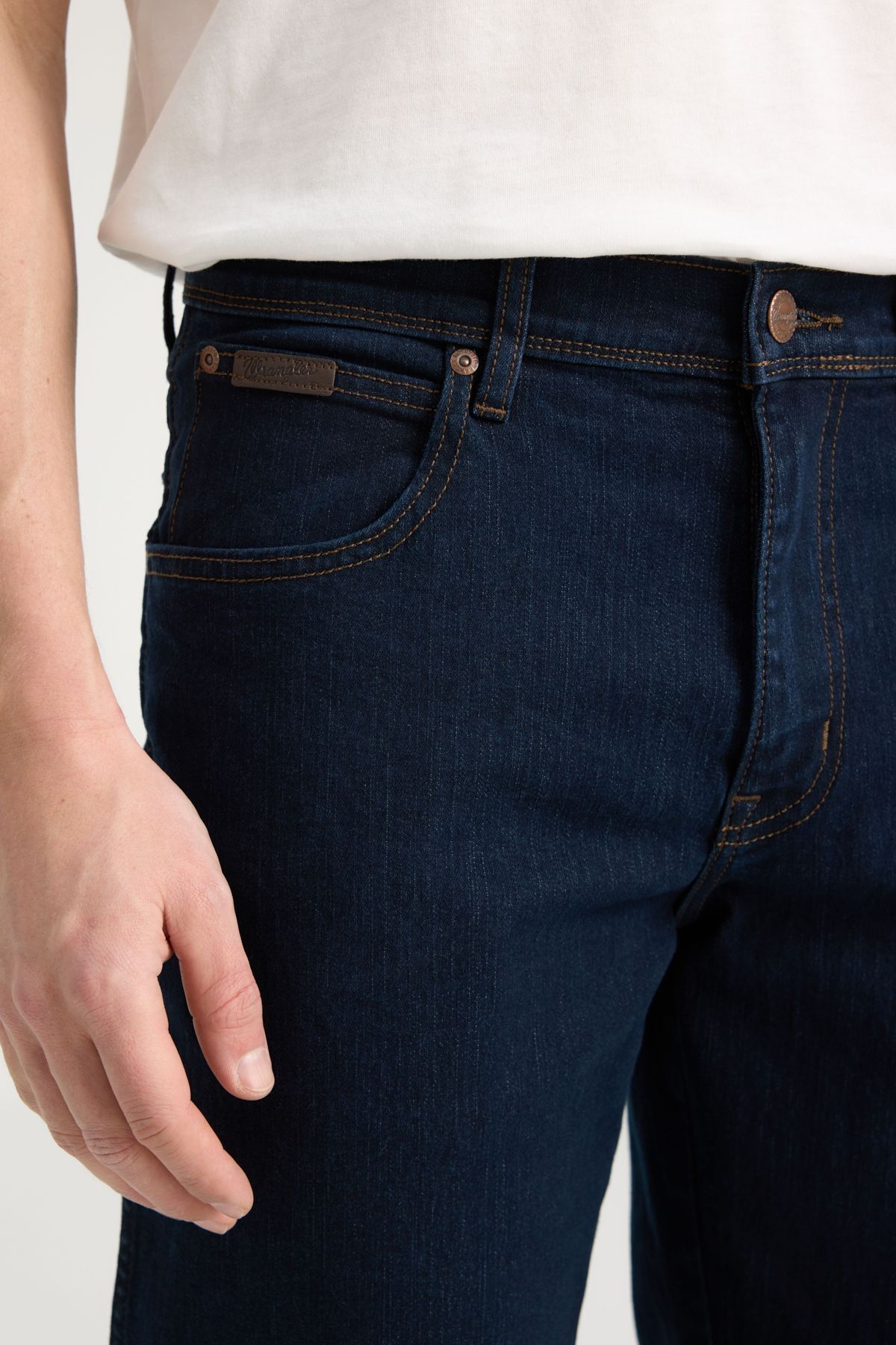 شلوار جین آبی مردانه تگزاس مستقیم کمر مناسب تیره انعطاف پذیر Wrangler