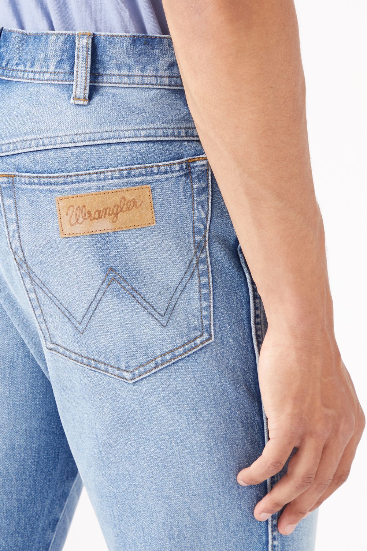 شلوار جین آبی مردانه تگزاس به طور منظم مناسب برش نرمال کمر باریک و رنگ قابل انعطاف Wrangler