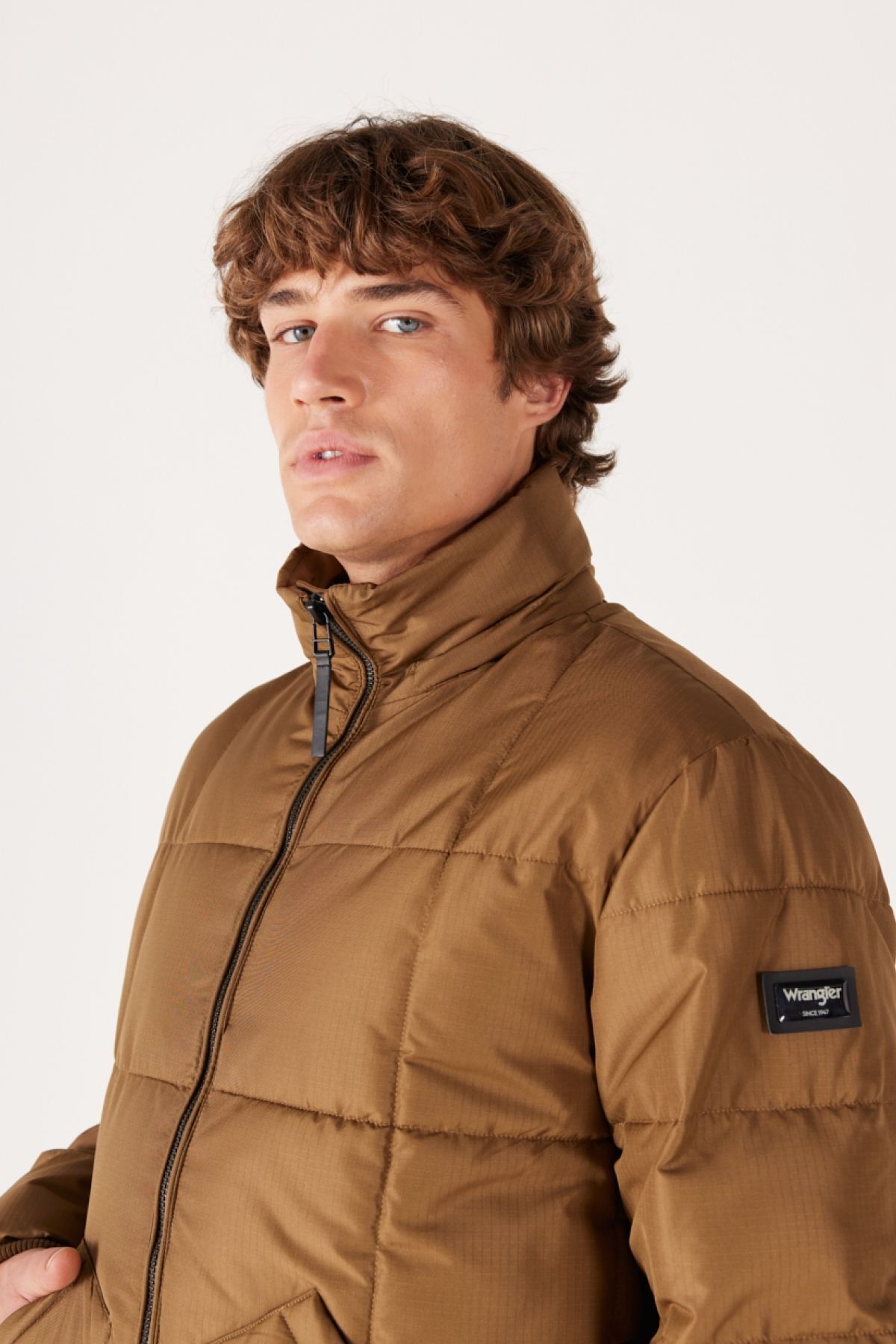 کاپشن چند رنگ مردانه به طور منظم کت و شلوار معمولی برش شتر مناسب Wrangler