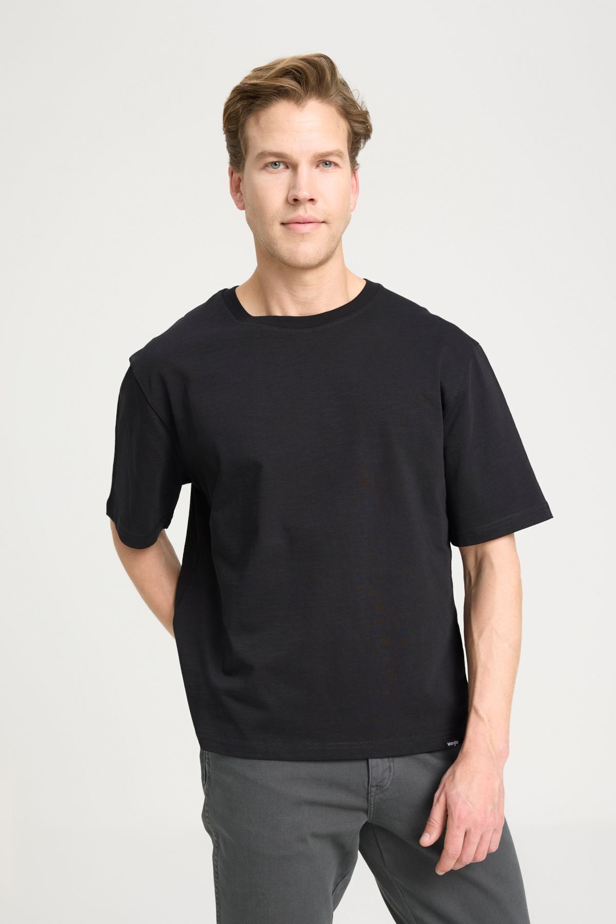 تی شرت مشکی مردانه به طور منظم مناسب گردن دوچرخه کلاس طبیعی 100 ٪ پنبه T shirt Wrangler