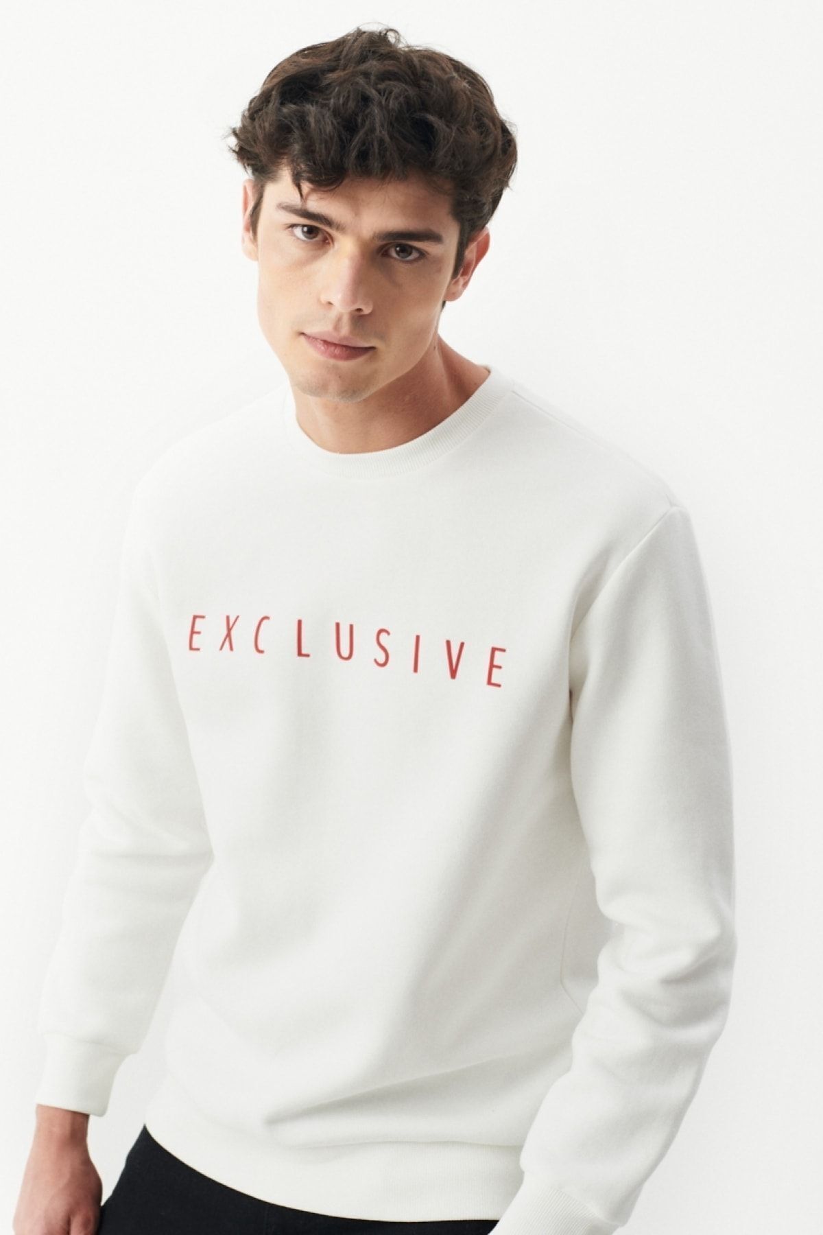 Riders by Lee-Off-White Sweatshirt mit Rundhalsausschnitt und lockerer Passform 3